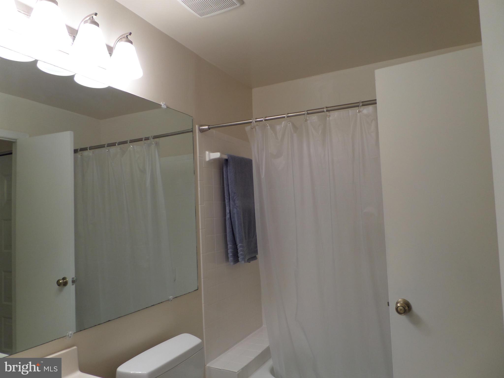 STONINGTON - Residential