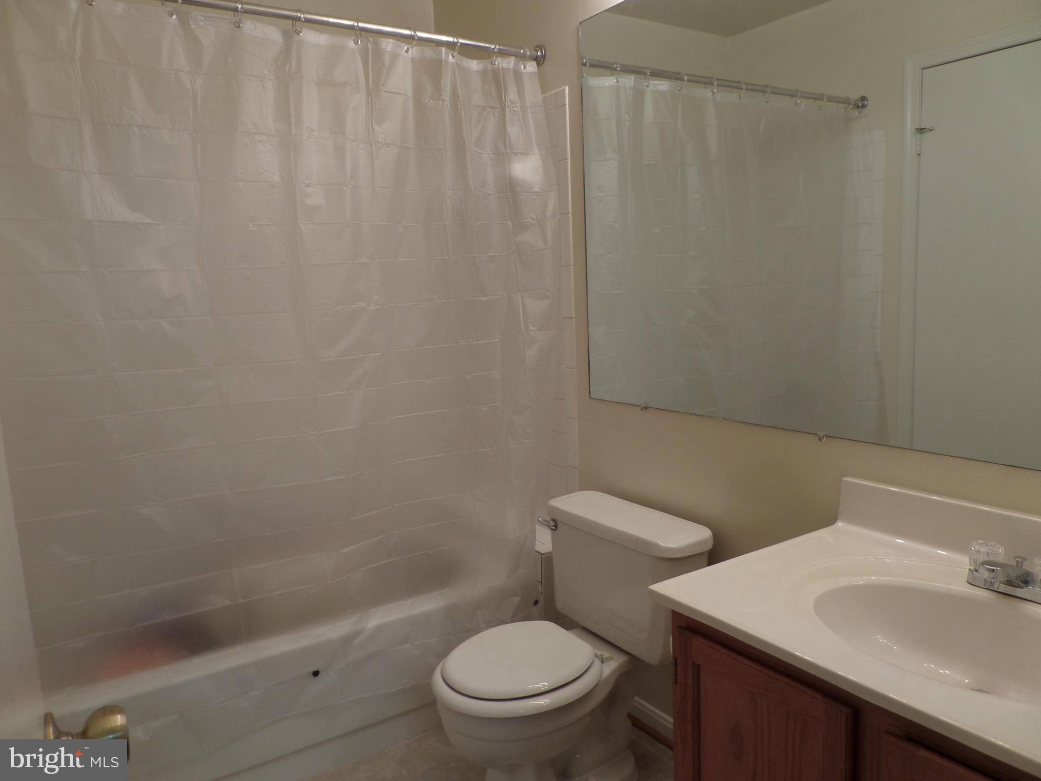 STONINGTON - Residential