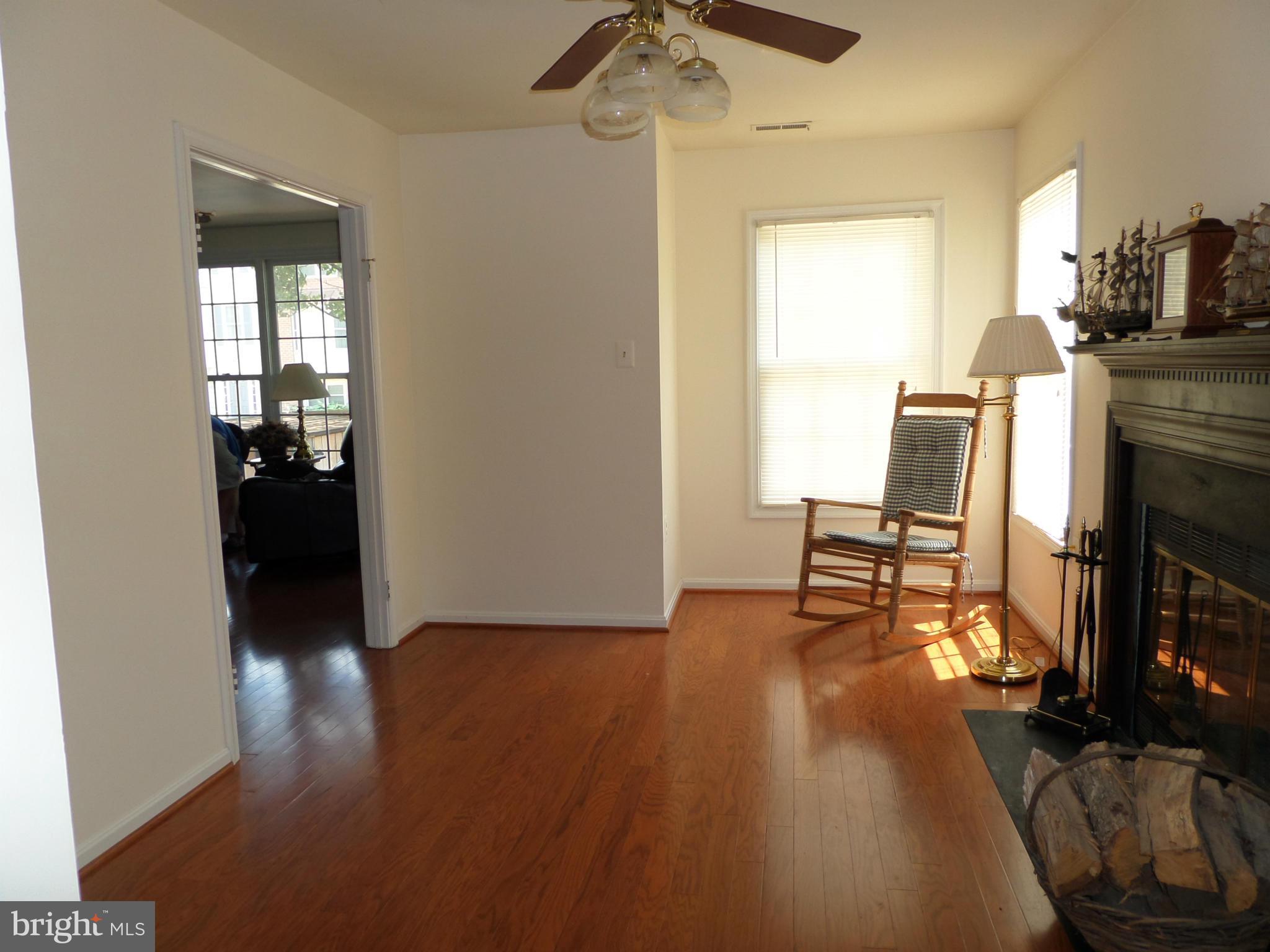 STONINGTON - Residential