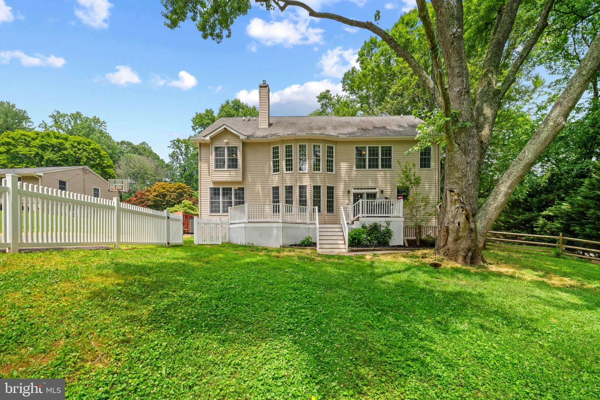 KINGSVILLE - Residential