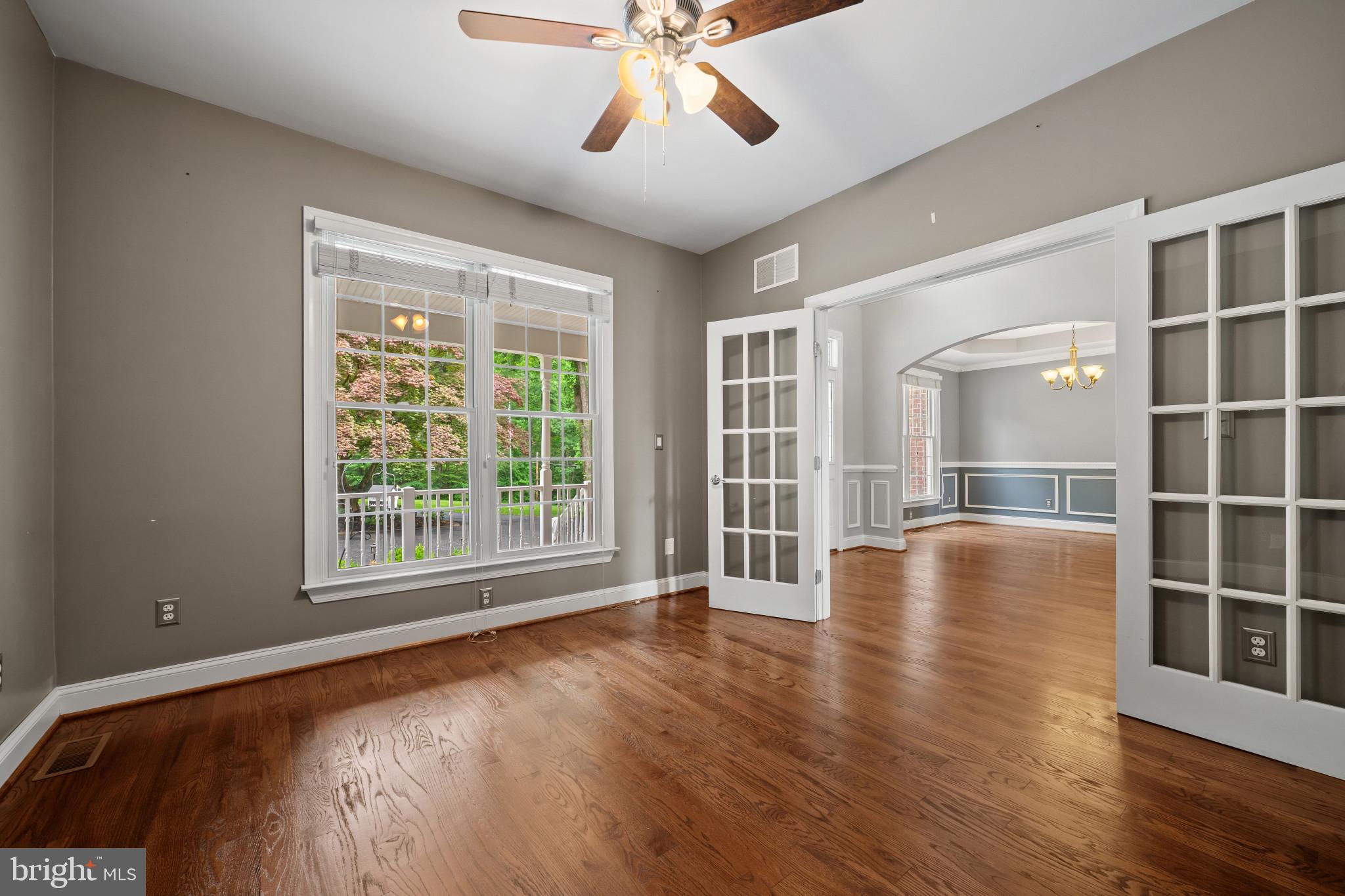 KINGSVILLE - Residential