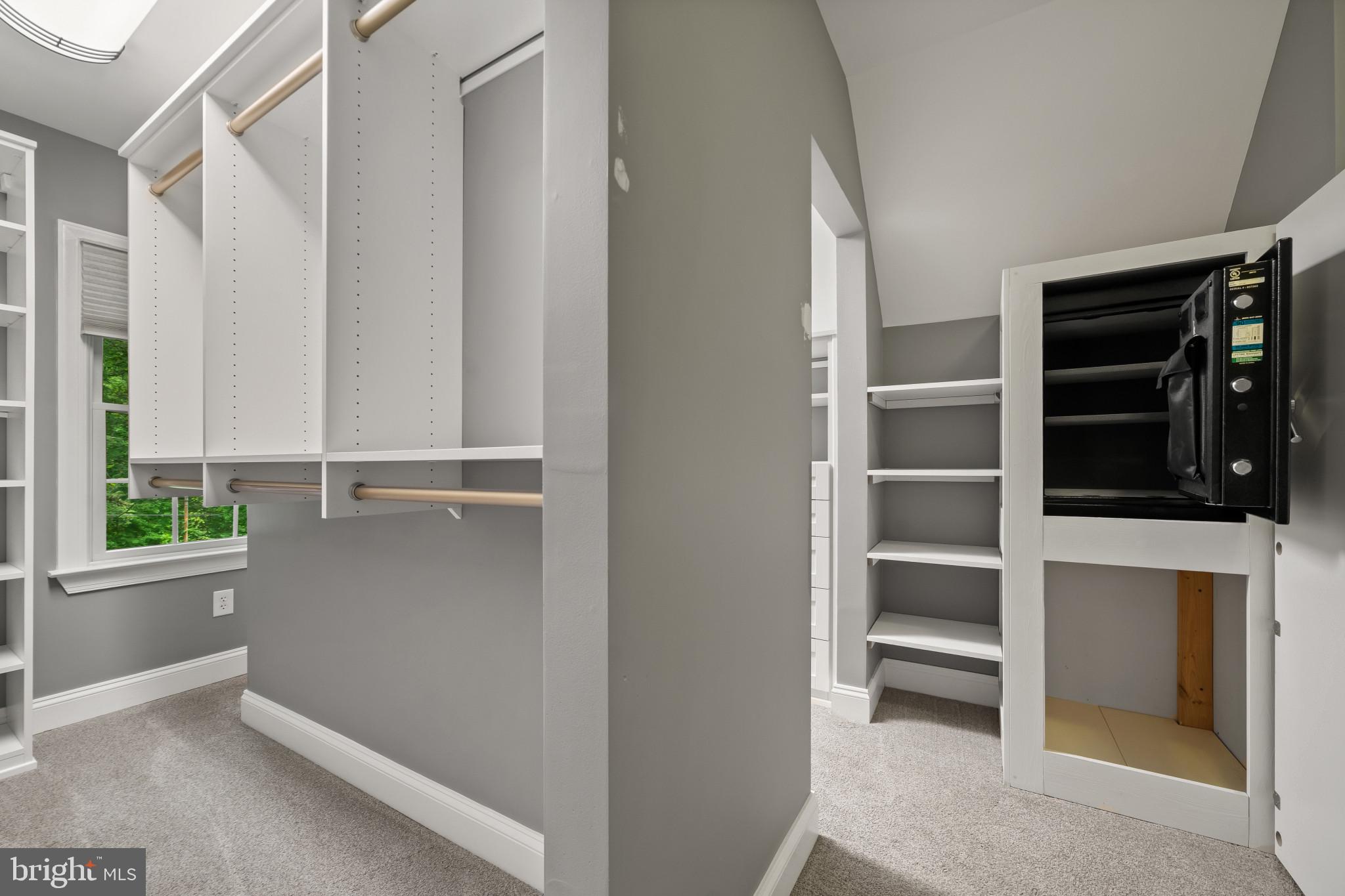 KINGSVILLE - Residential