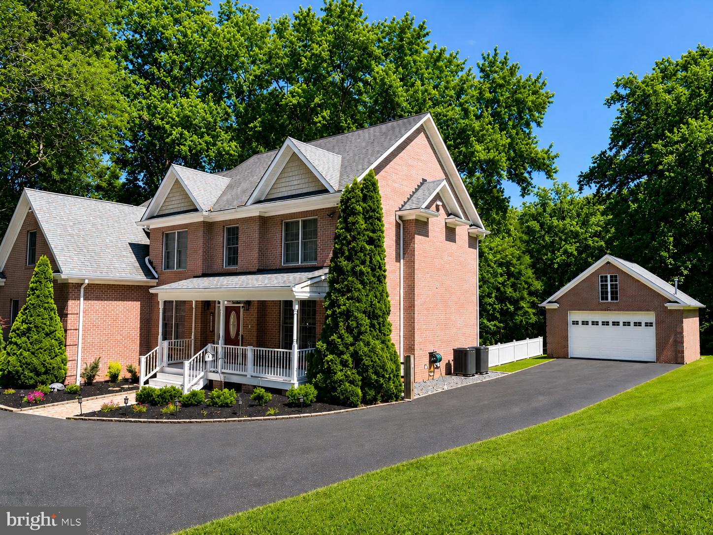 KINGSVILLE - Residential