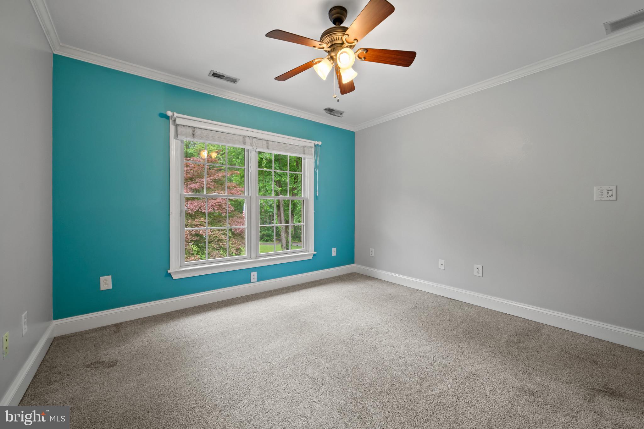 KINGSVILLE - Residential
