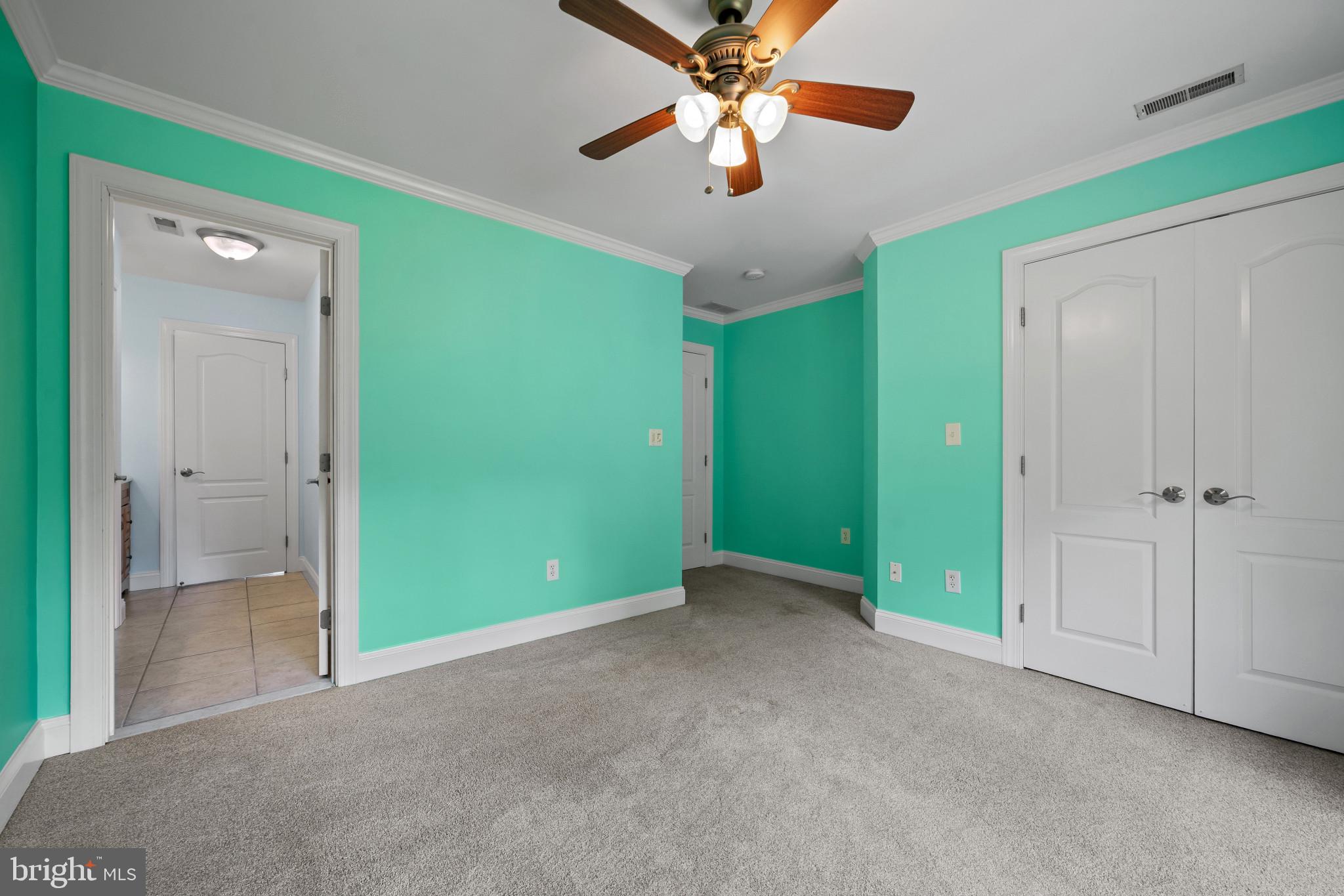 KINGSVILLE - Residential