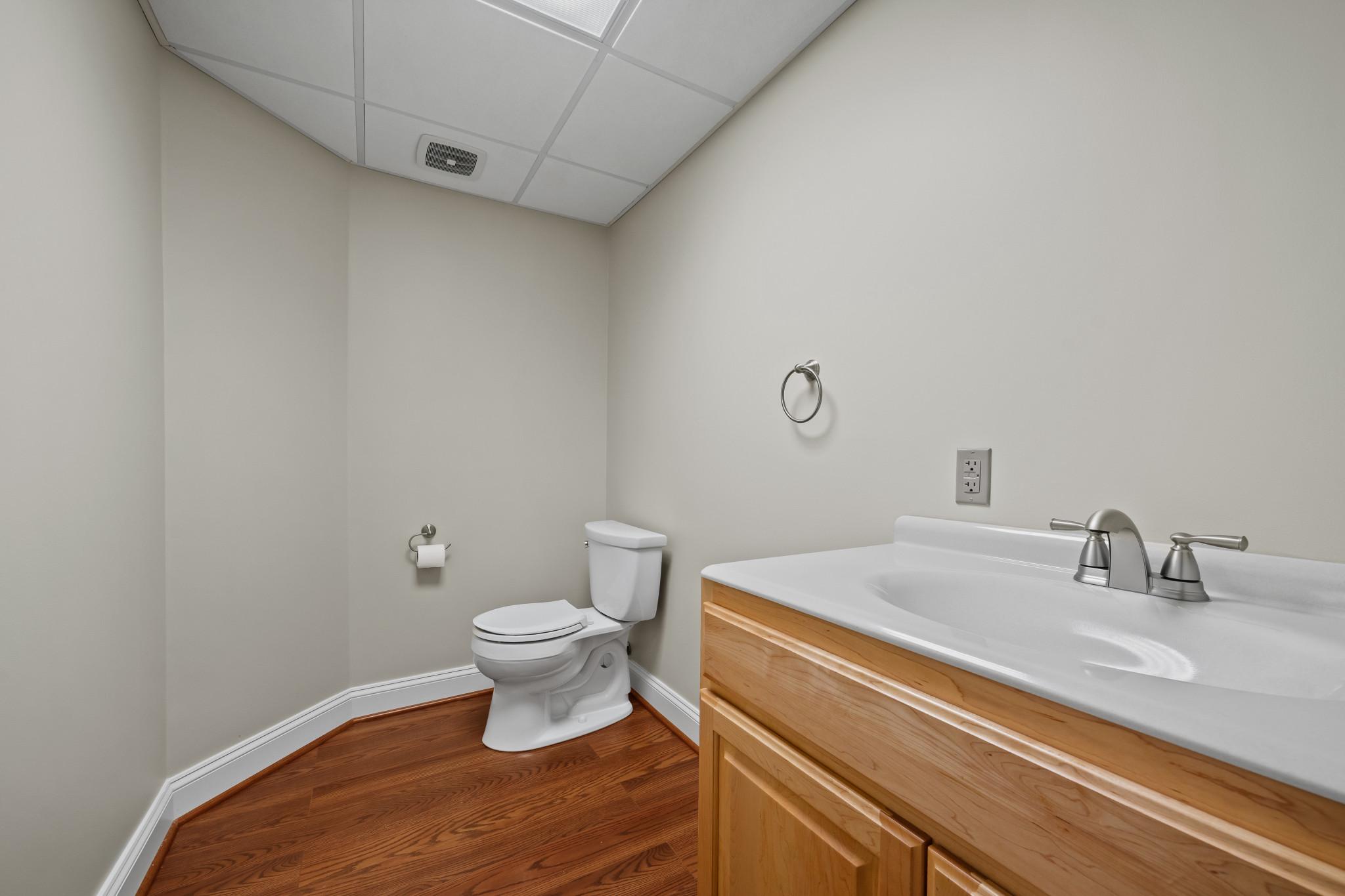 KINGSVILLE - Residential