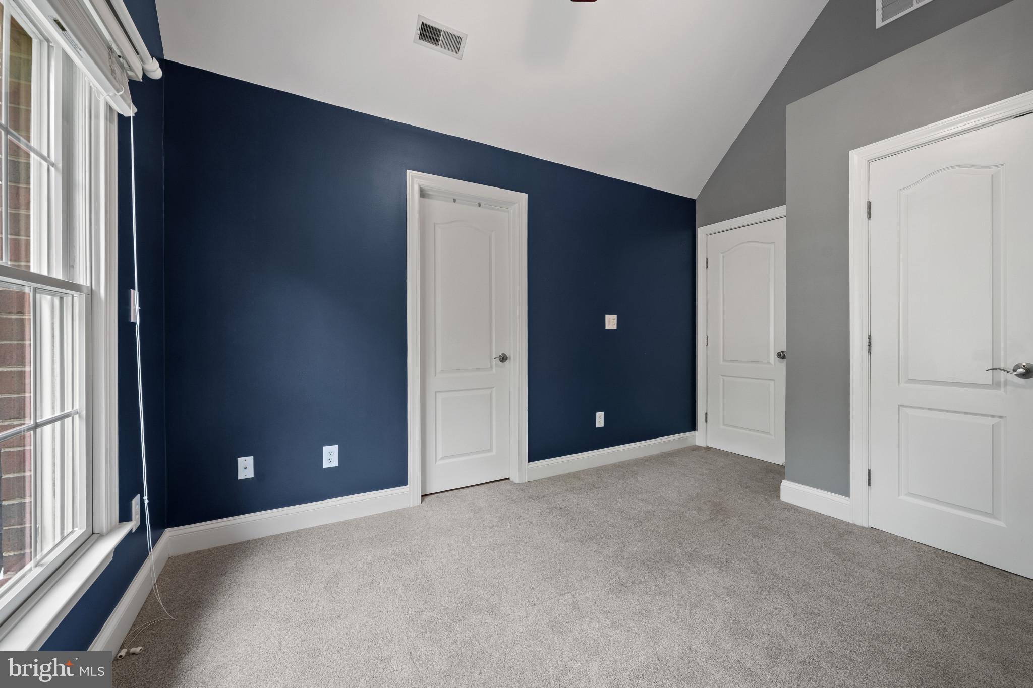 KINGSVILLE - Residential