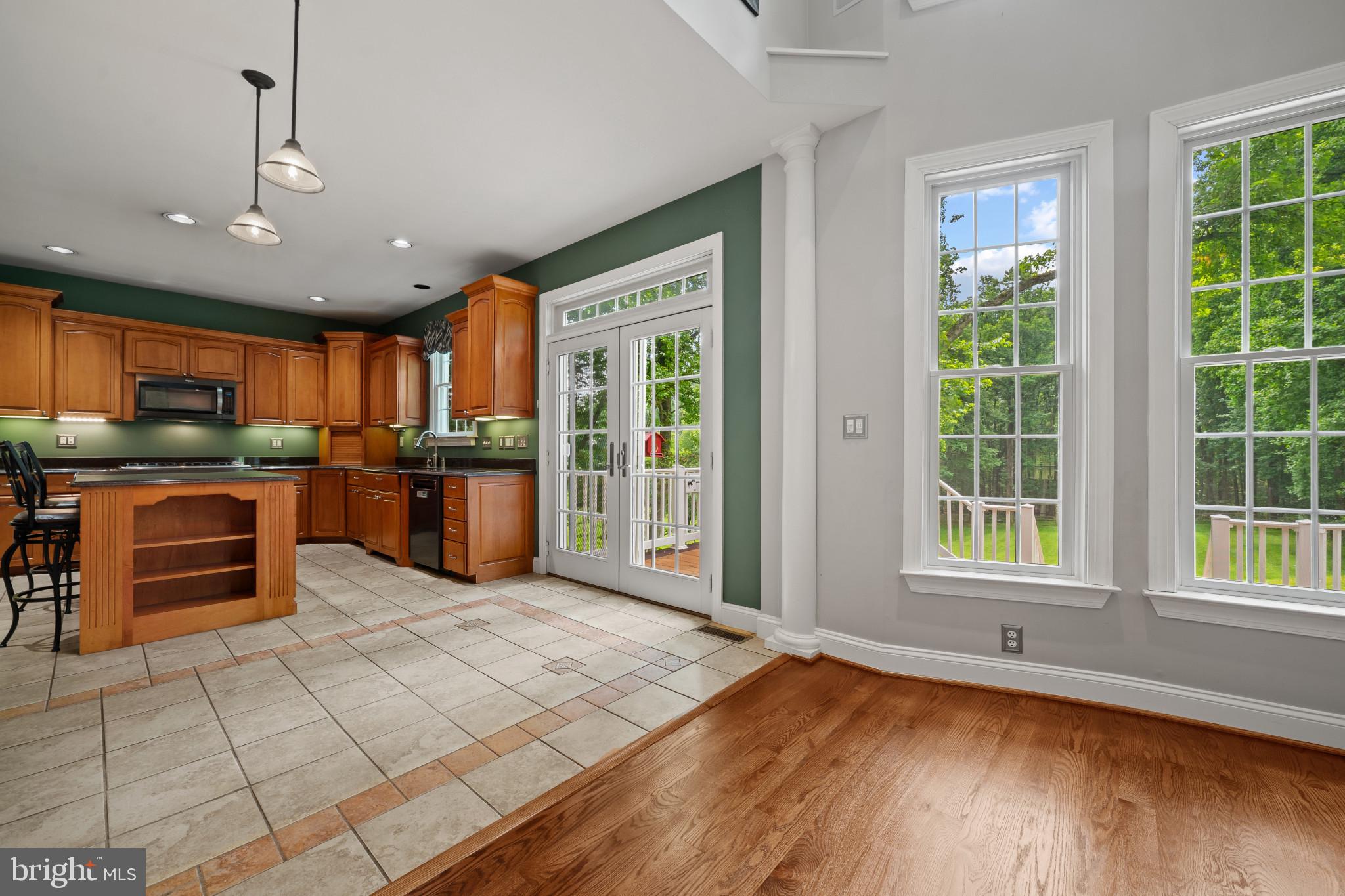 KINGSVILLE - Residential