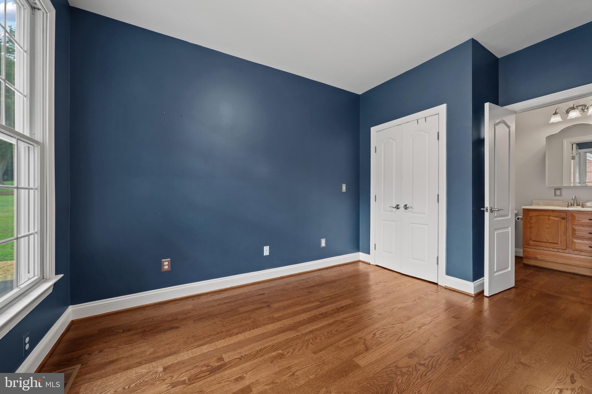 KINGSVILLE - Residential