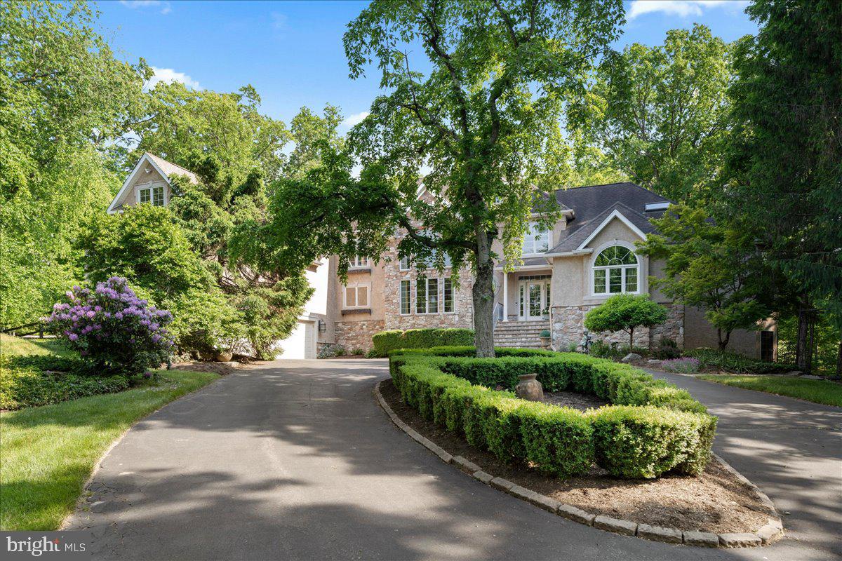 KINGSWOOD II - Residential