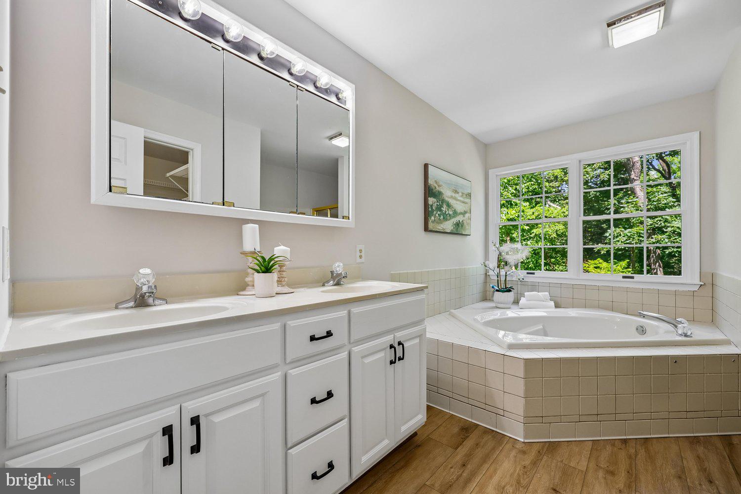 COPPER OAKS - Residential