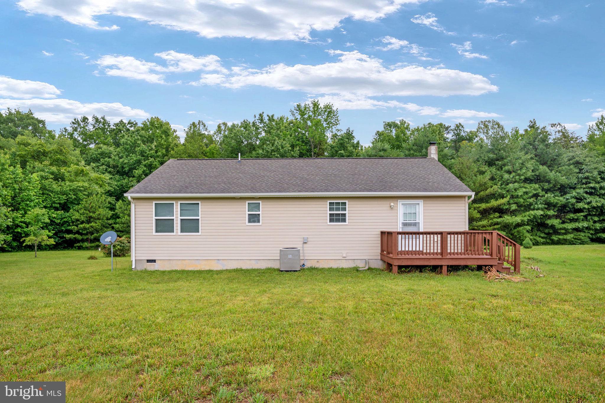 BORDEN MEADOWS - Residential