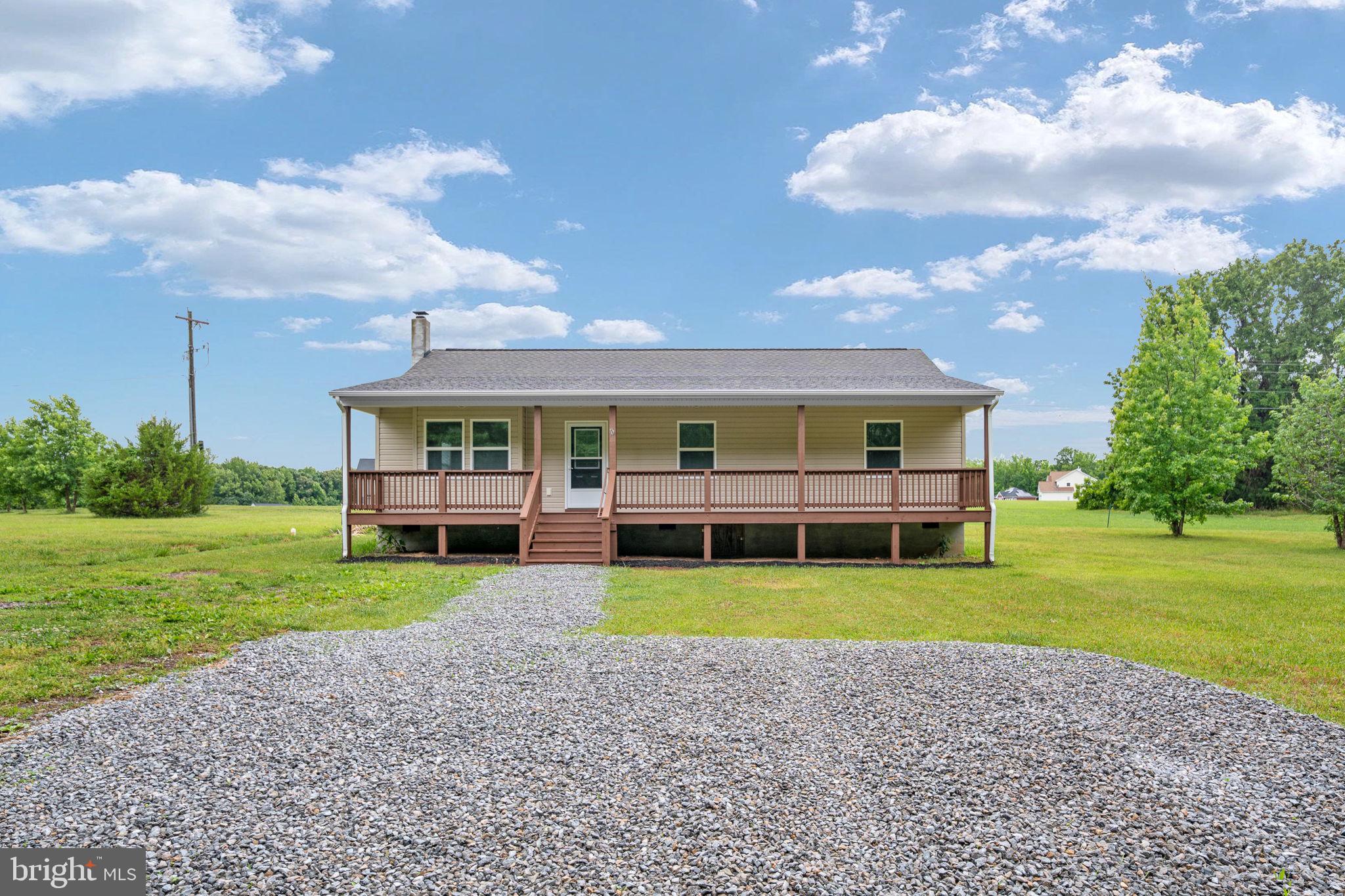 BORDEN MEADOWS - Residential