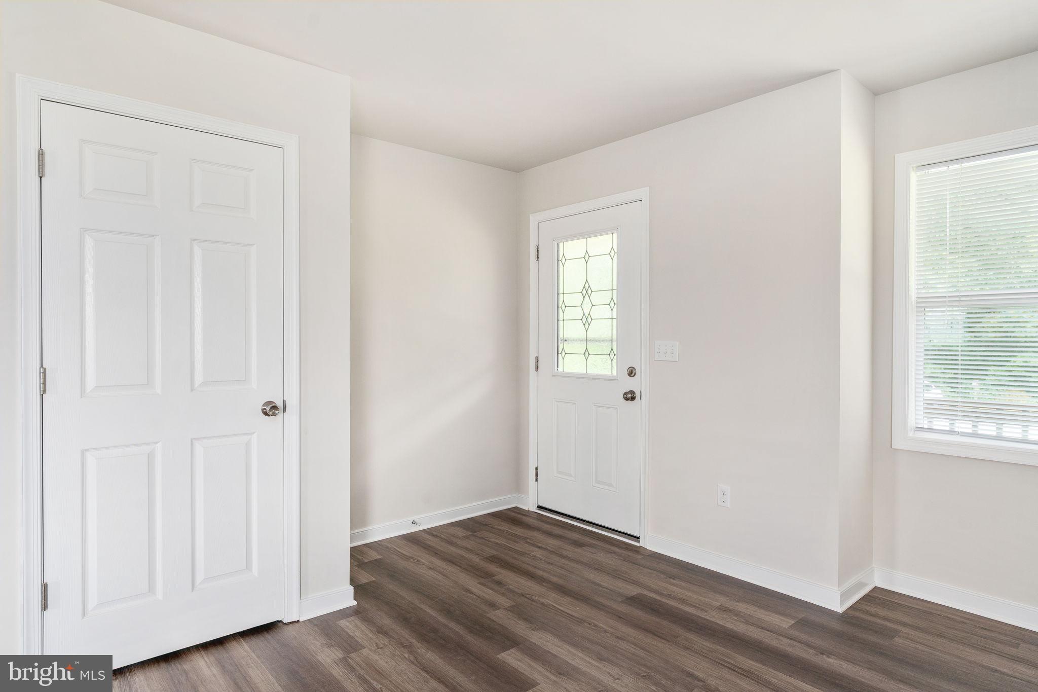 BORDEN MEADOWS - Residential