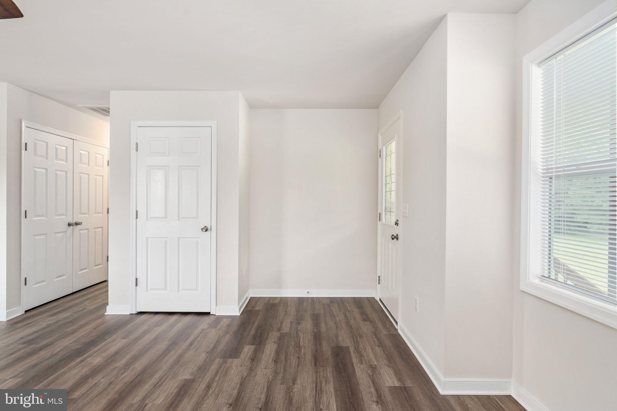 BORDEN MEADOWS - Residential