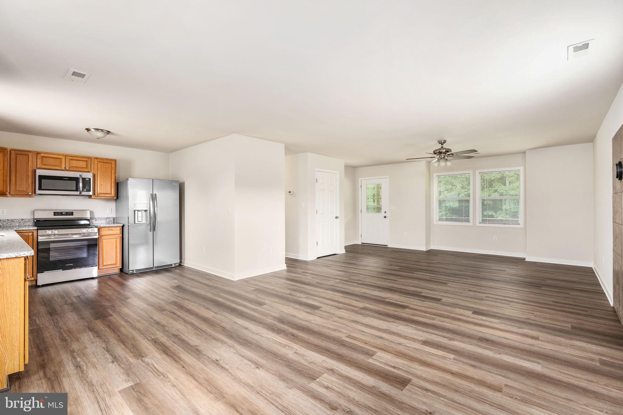 BORDEN MEADOWS - Residential