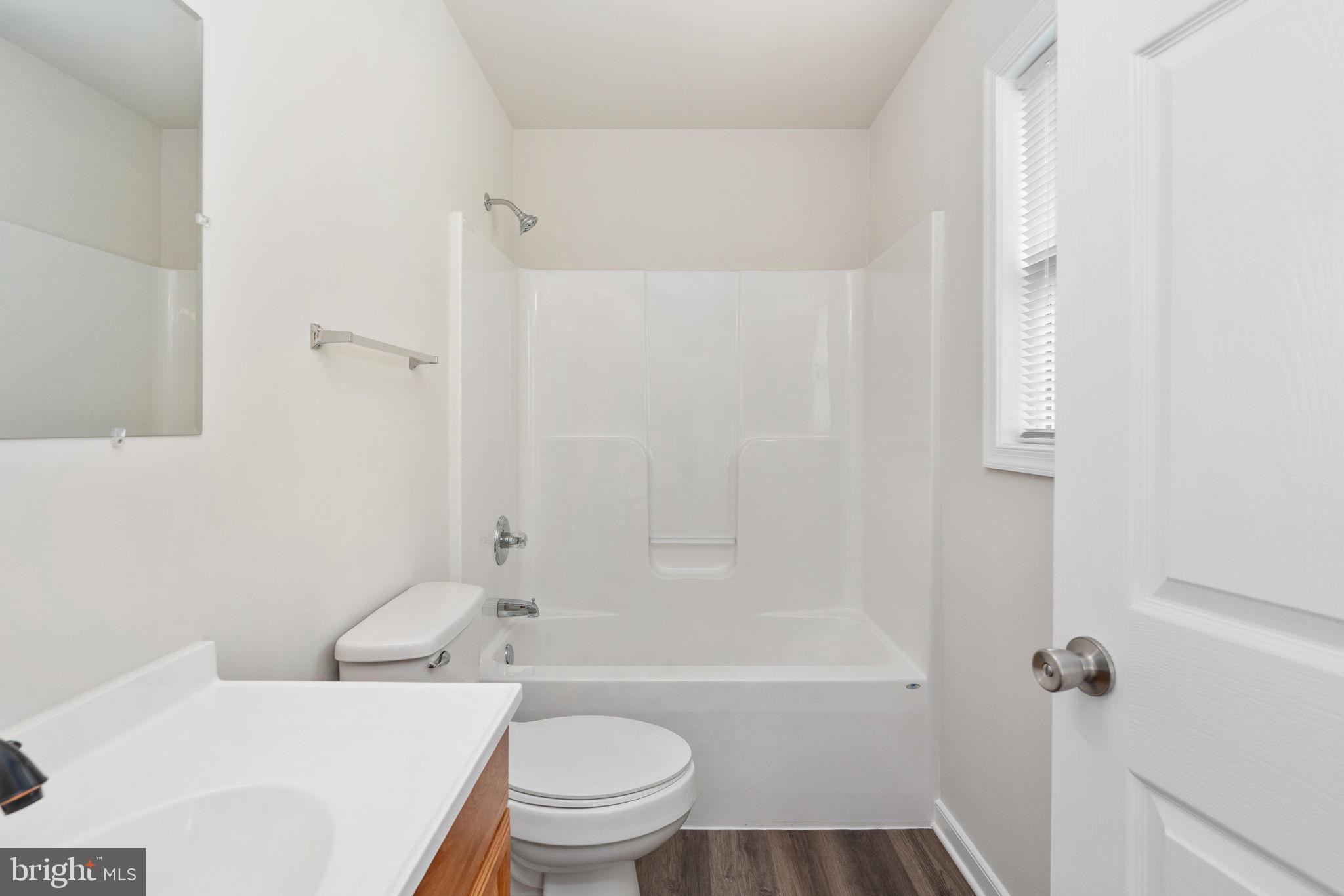 BORDEN MEADOWS - Residential