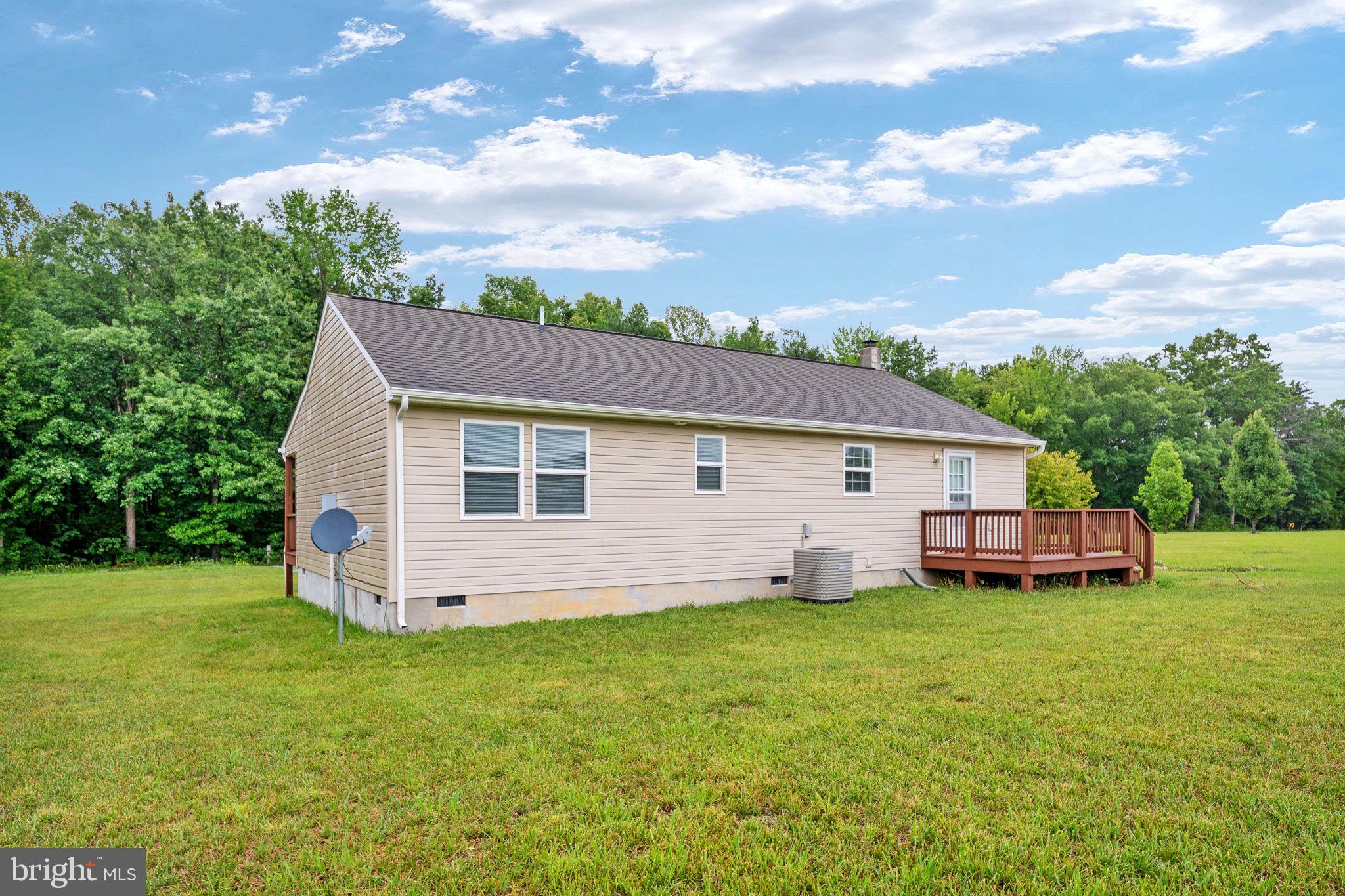 BORDEN MEADOWS - Residential