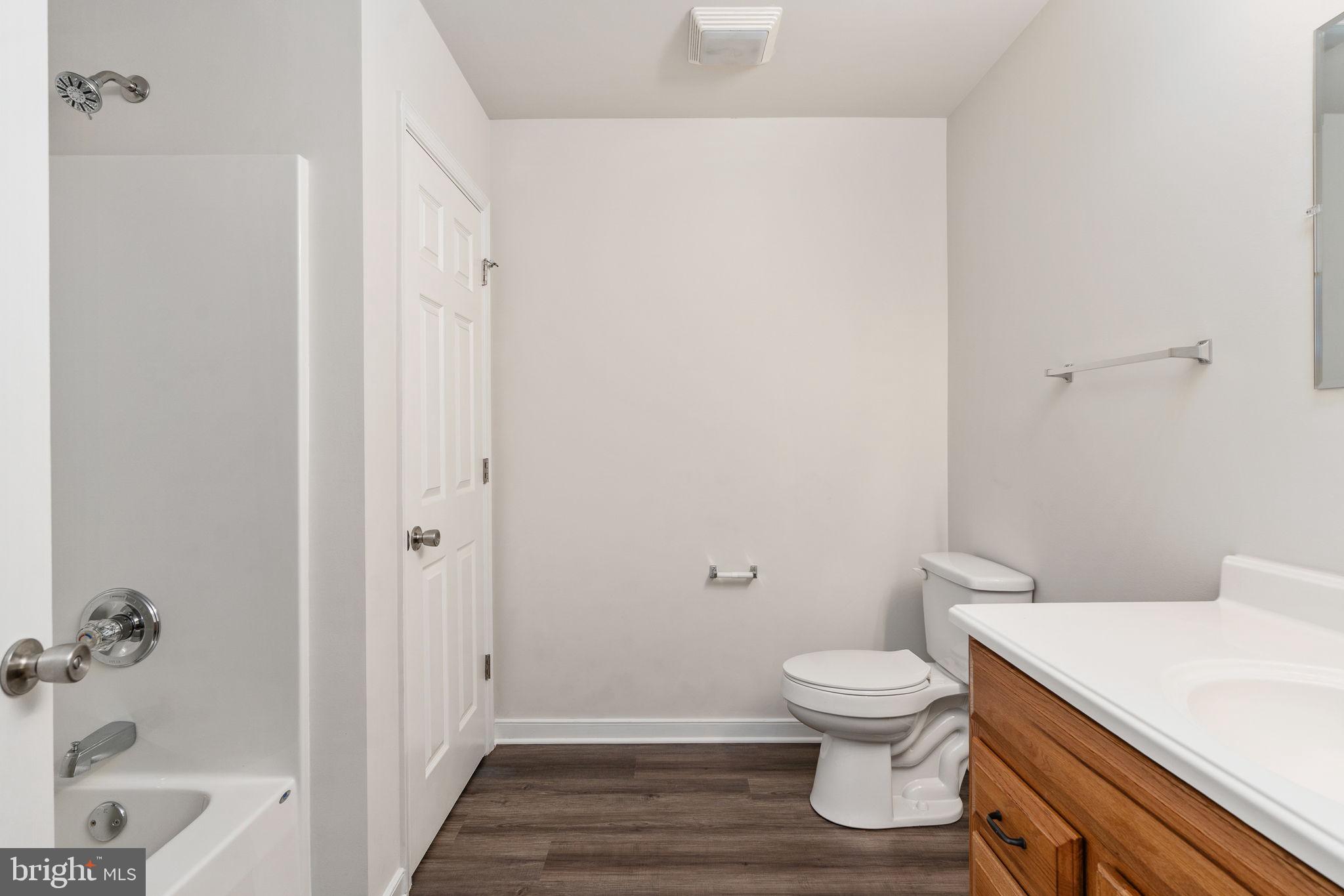 BORDEN MEADOWS - Residential