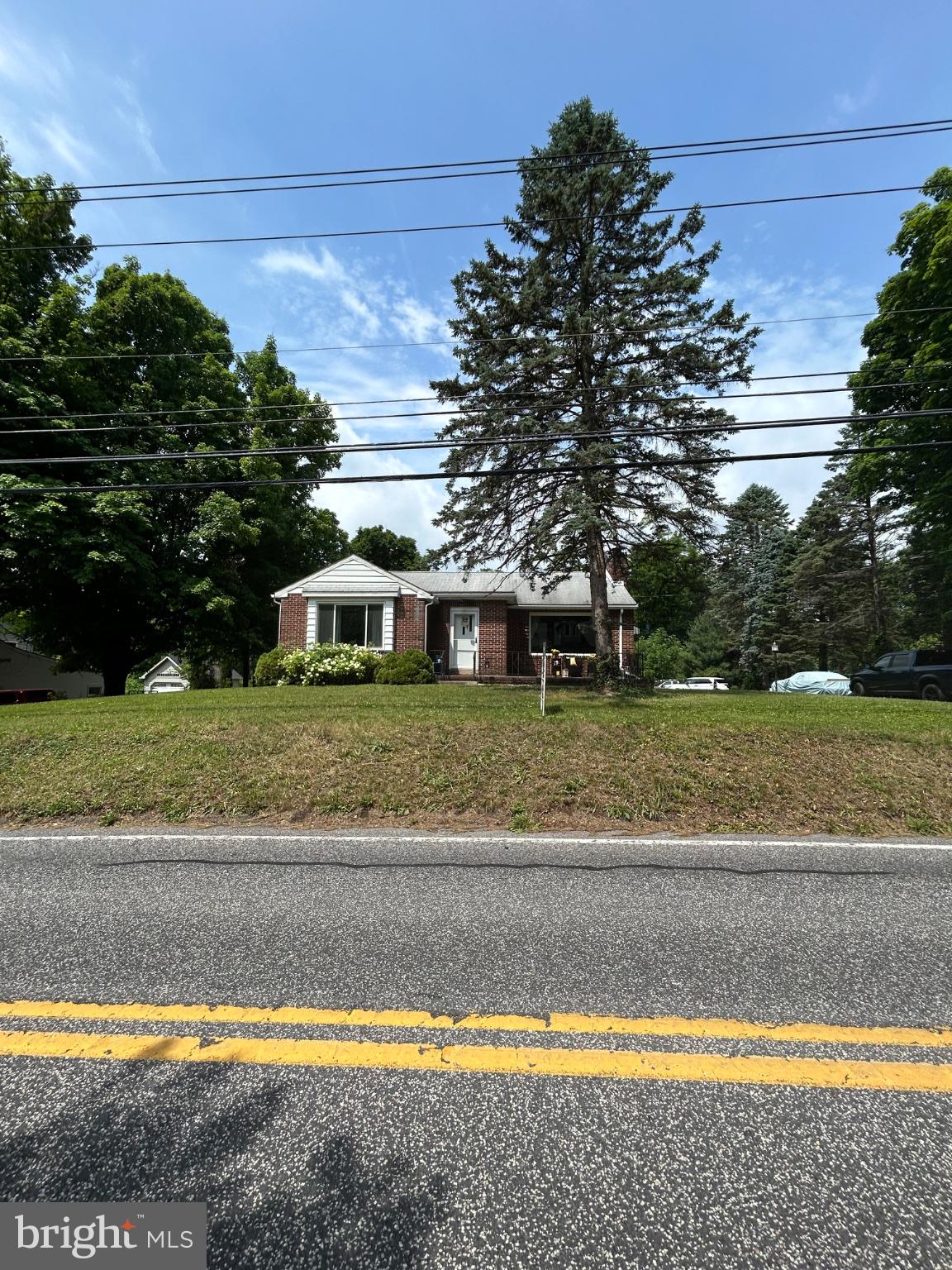 NEW CUMBERLAND - Residential