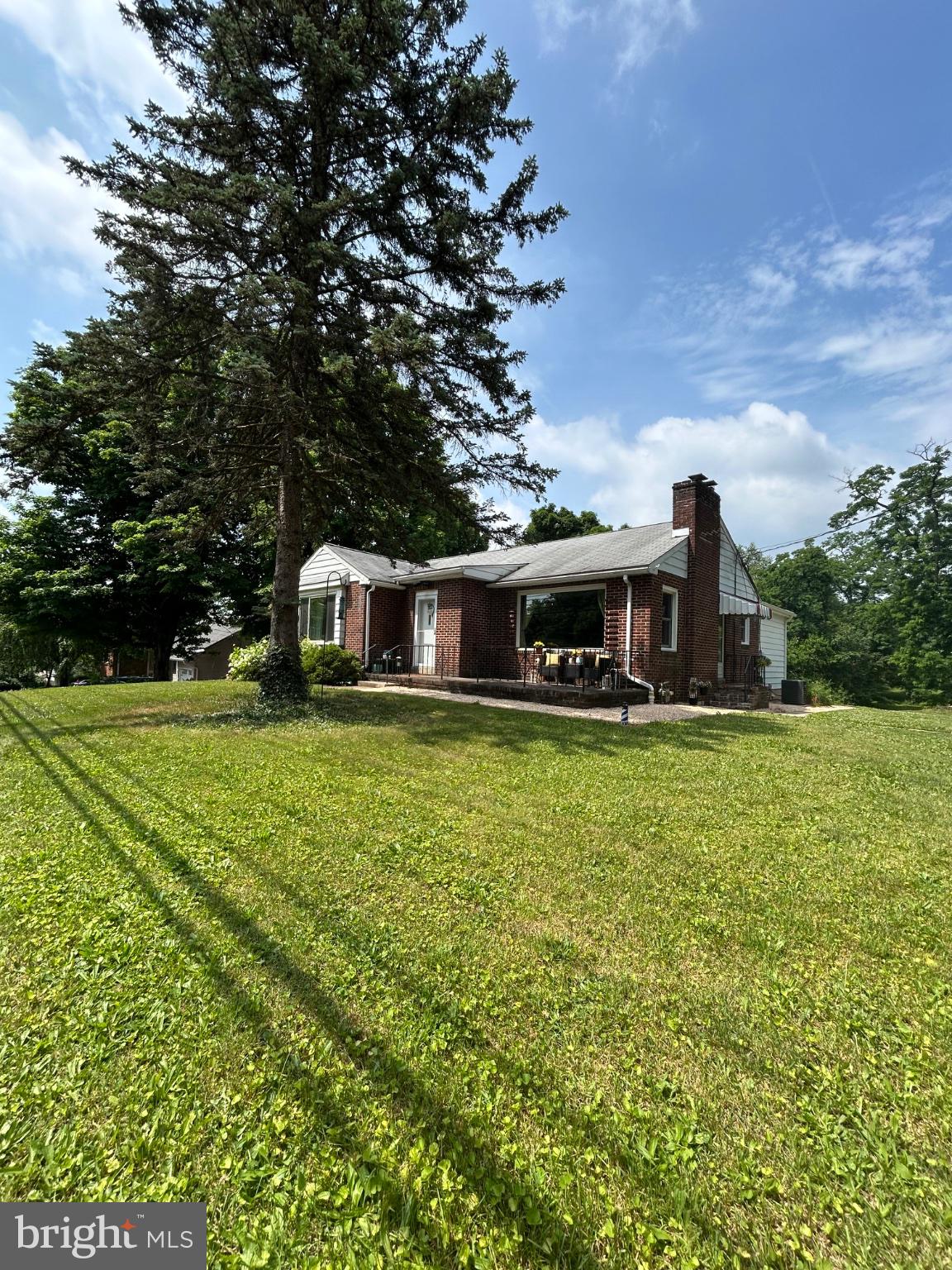NEW CUMBERLAND - Residential