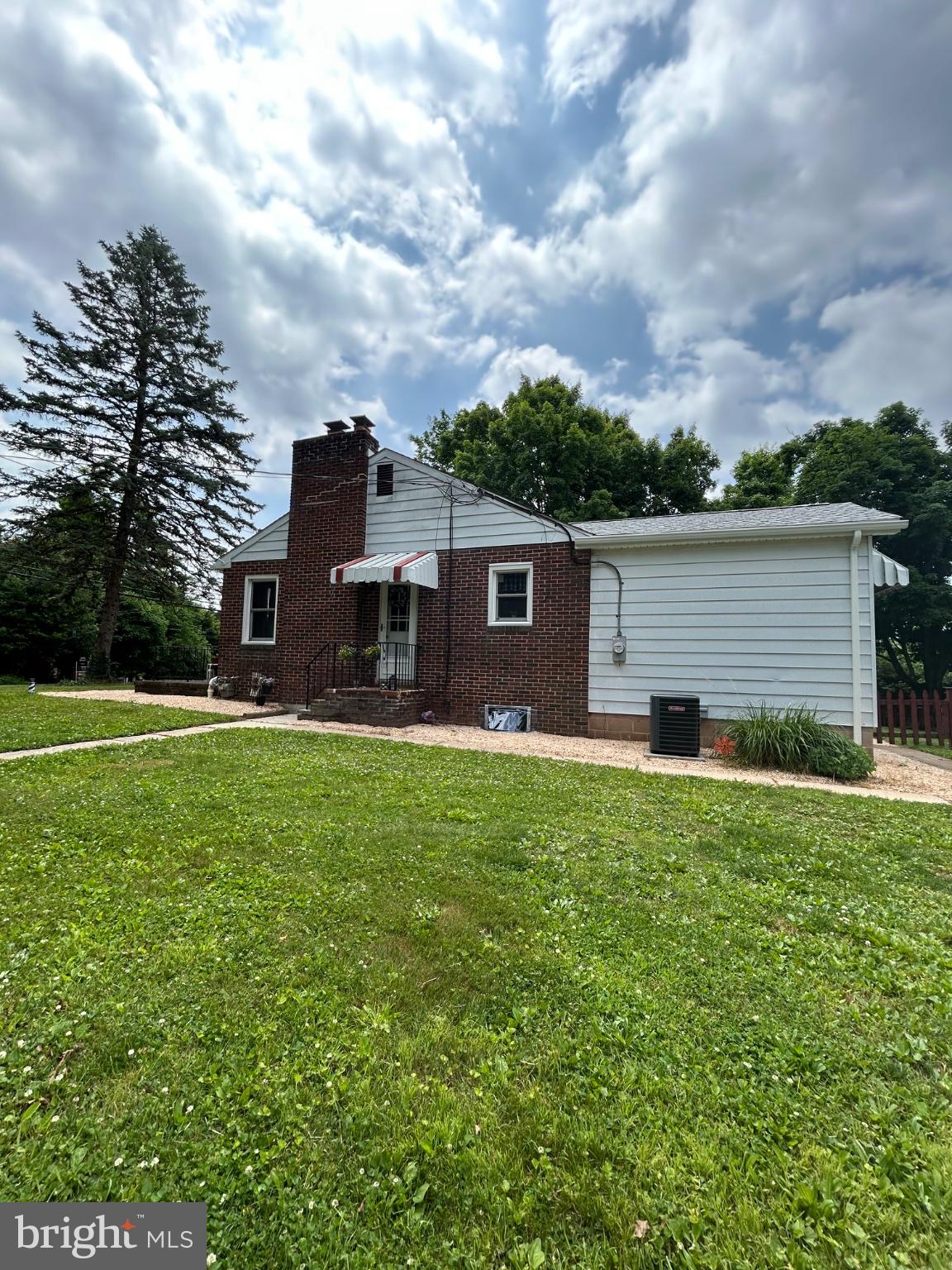 NEW CUMBERLAND - Residential