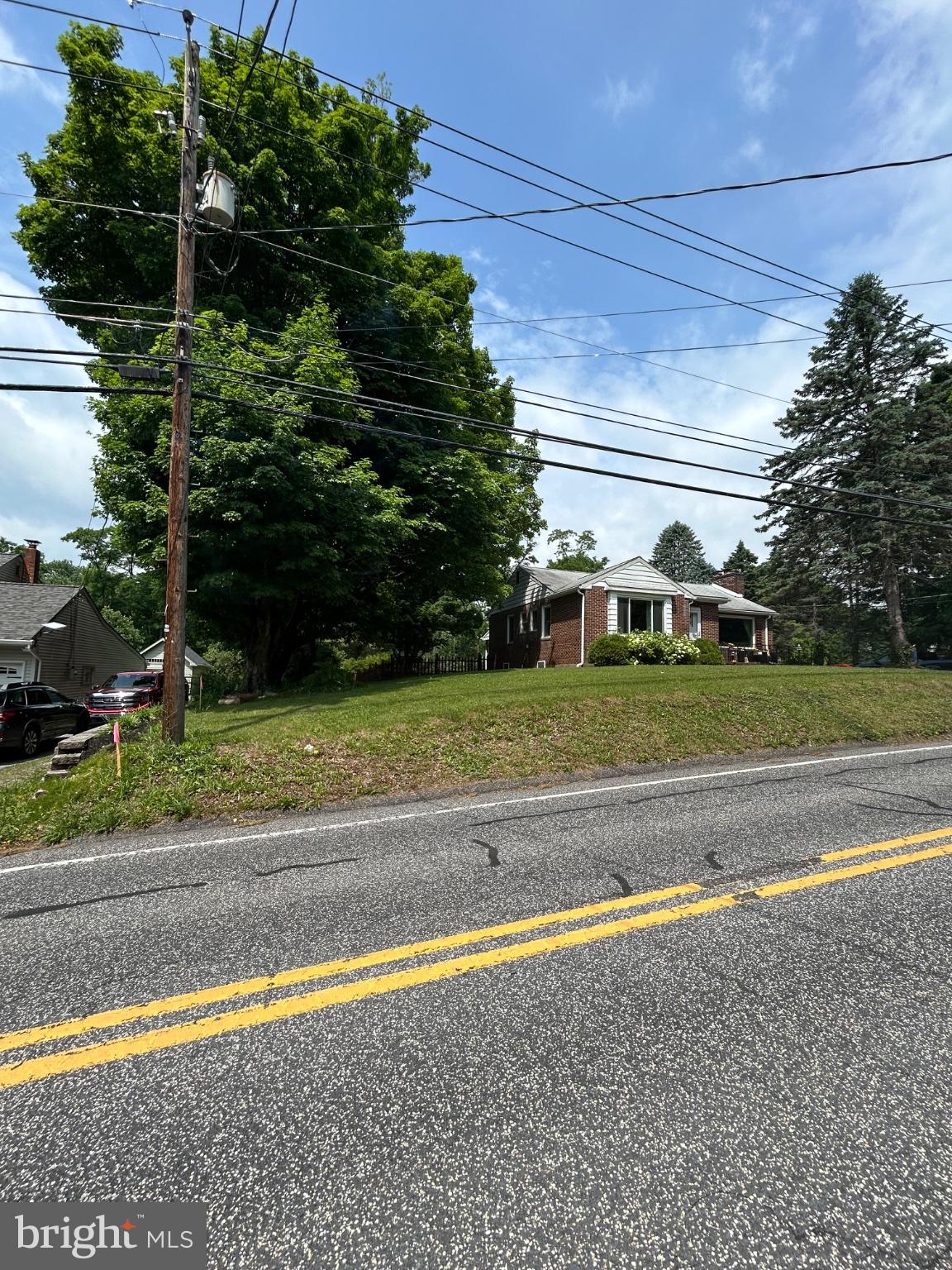 NEW CUMBERLAND - Residential