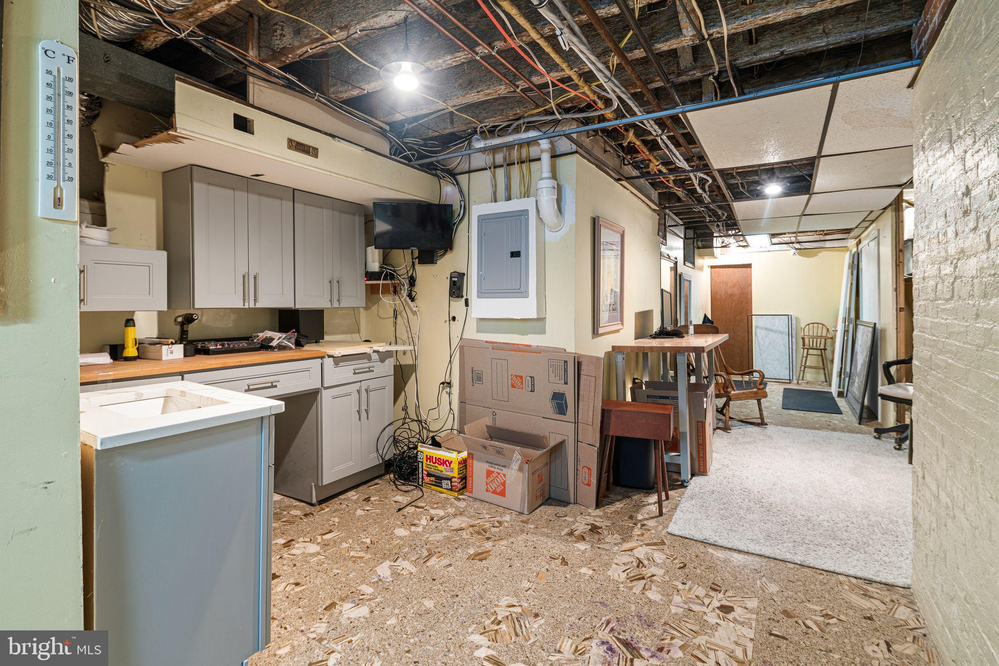 FAIRMOUNT - Residential Income