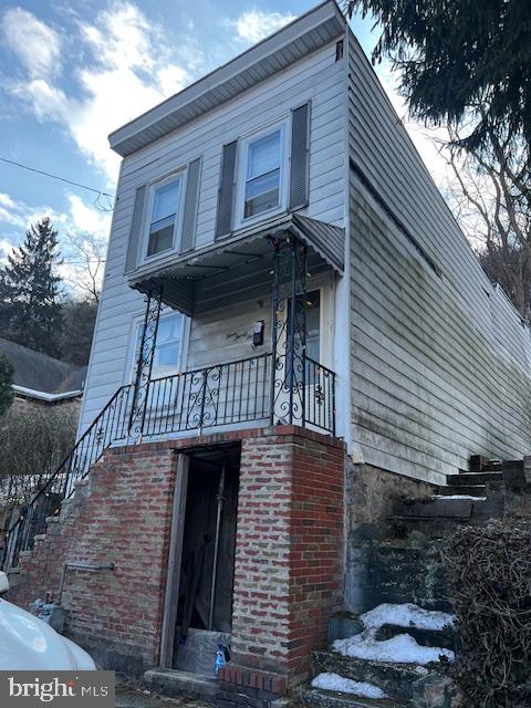 POTTSVILLE - Residential