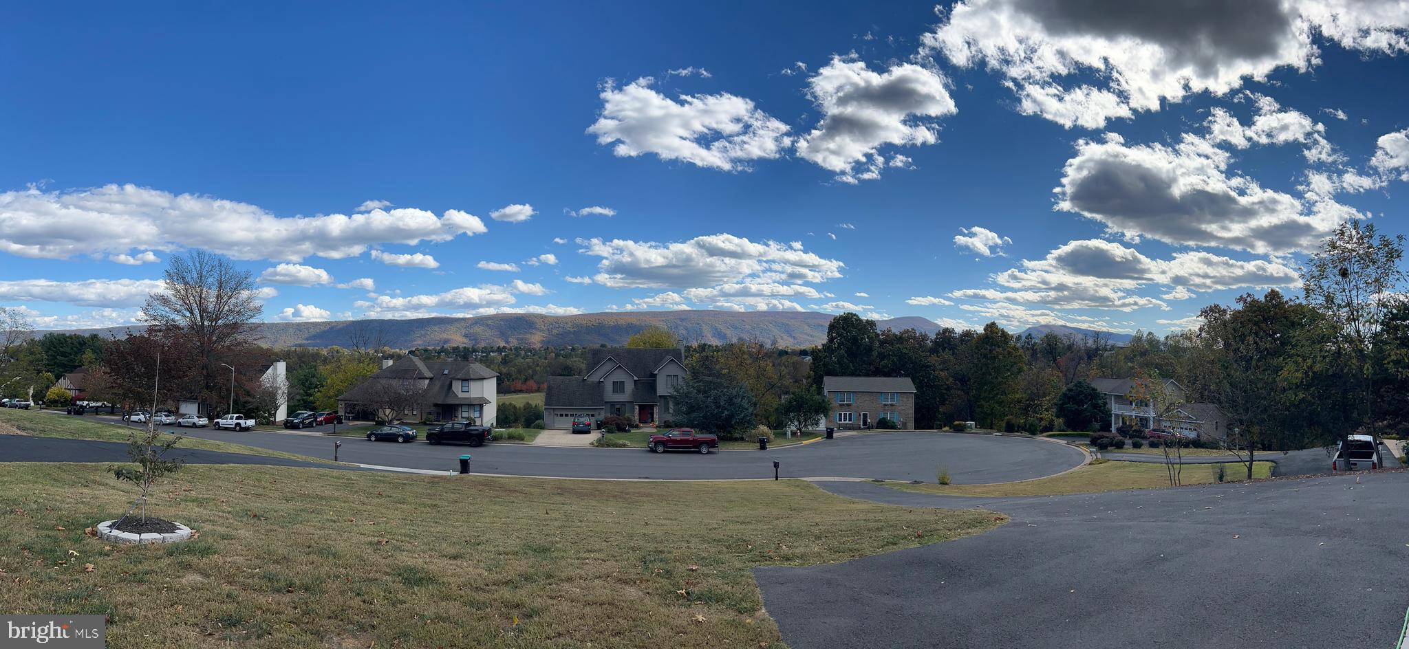 PARK MANOR ESTATE - Residential