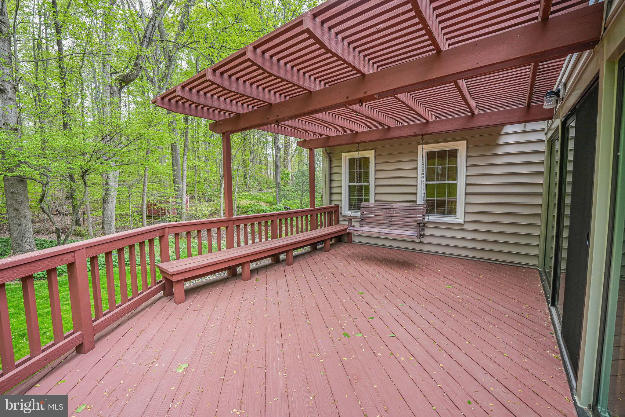 FAIRFAX STATION - Residential