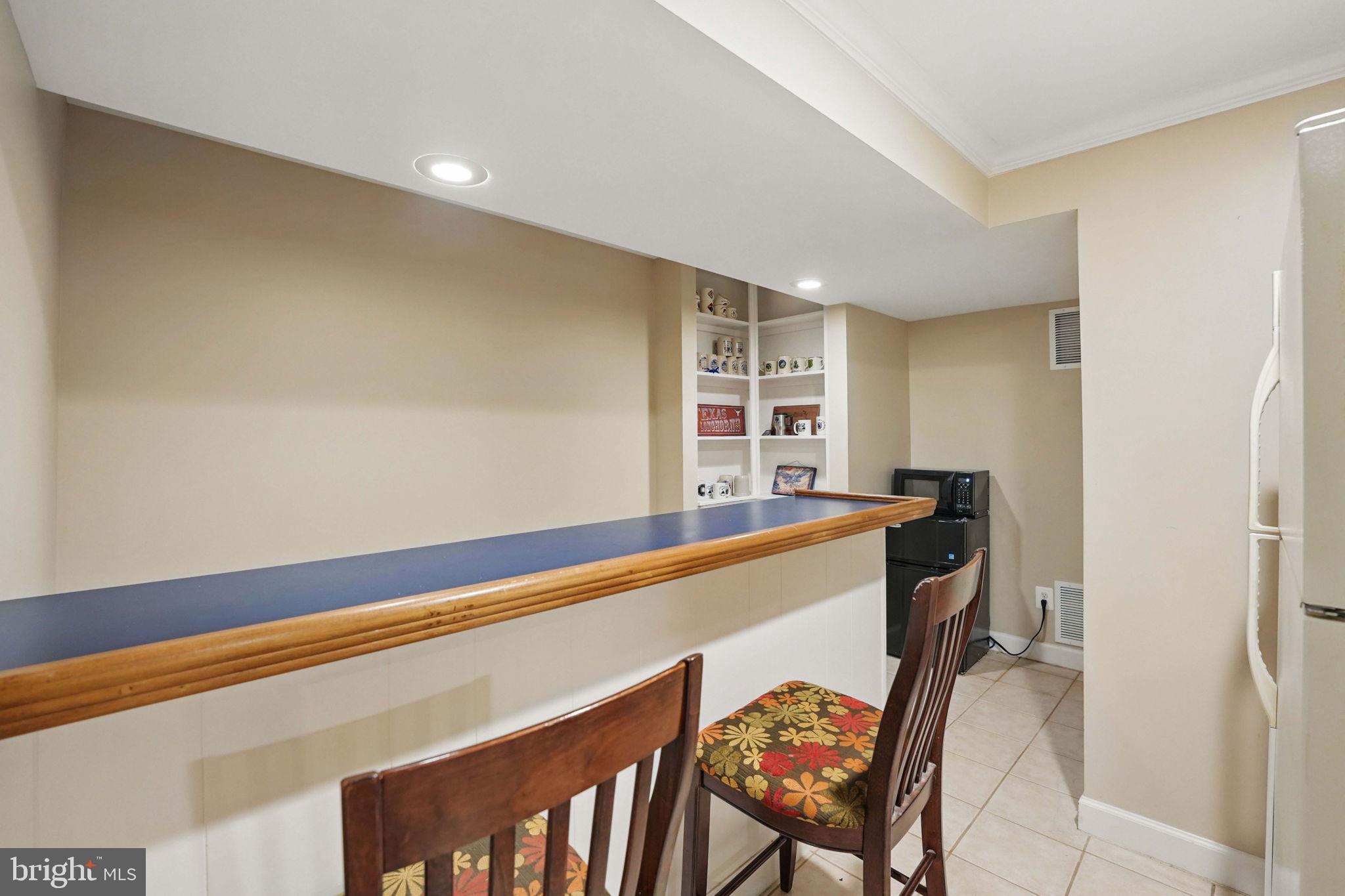 FAIRFAX STATION - Residential