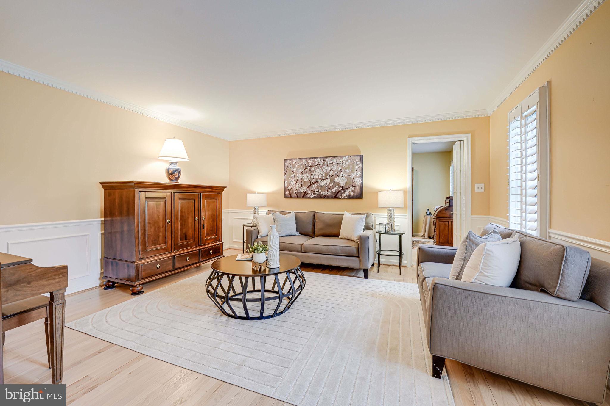 FAIRFAX STATION - Residential