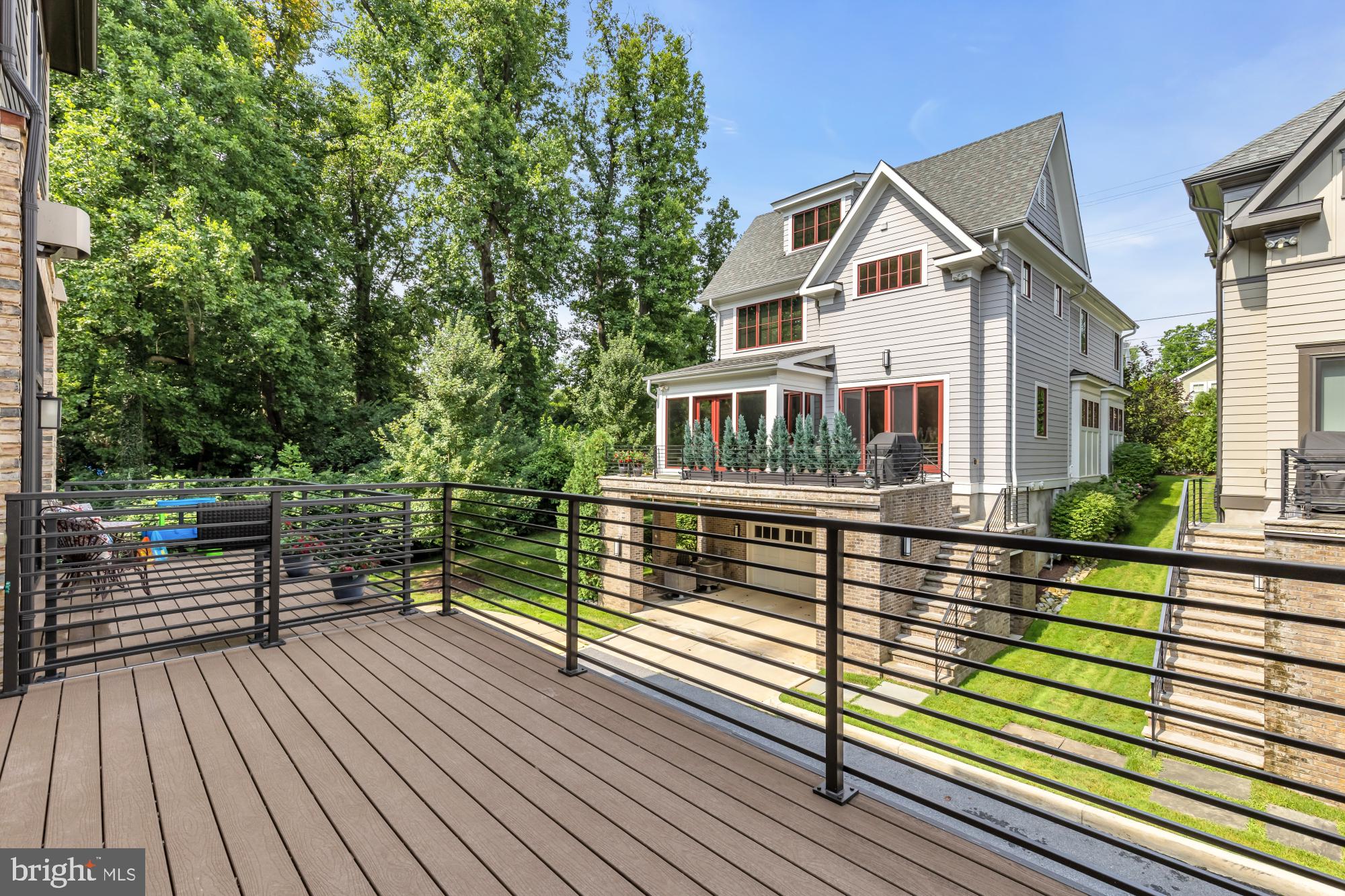 GROSVENOR HEIGHTS - Residential
