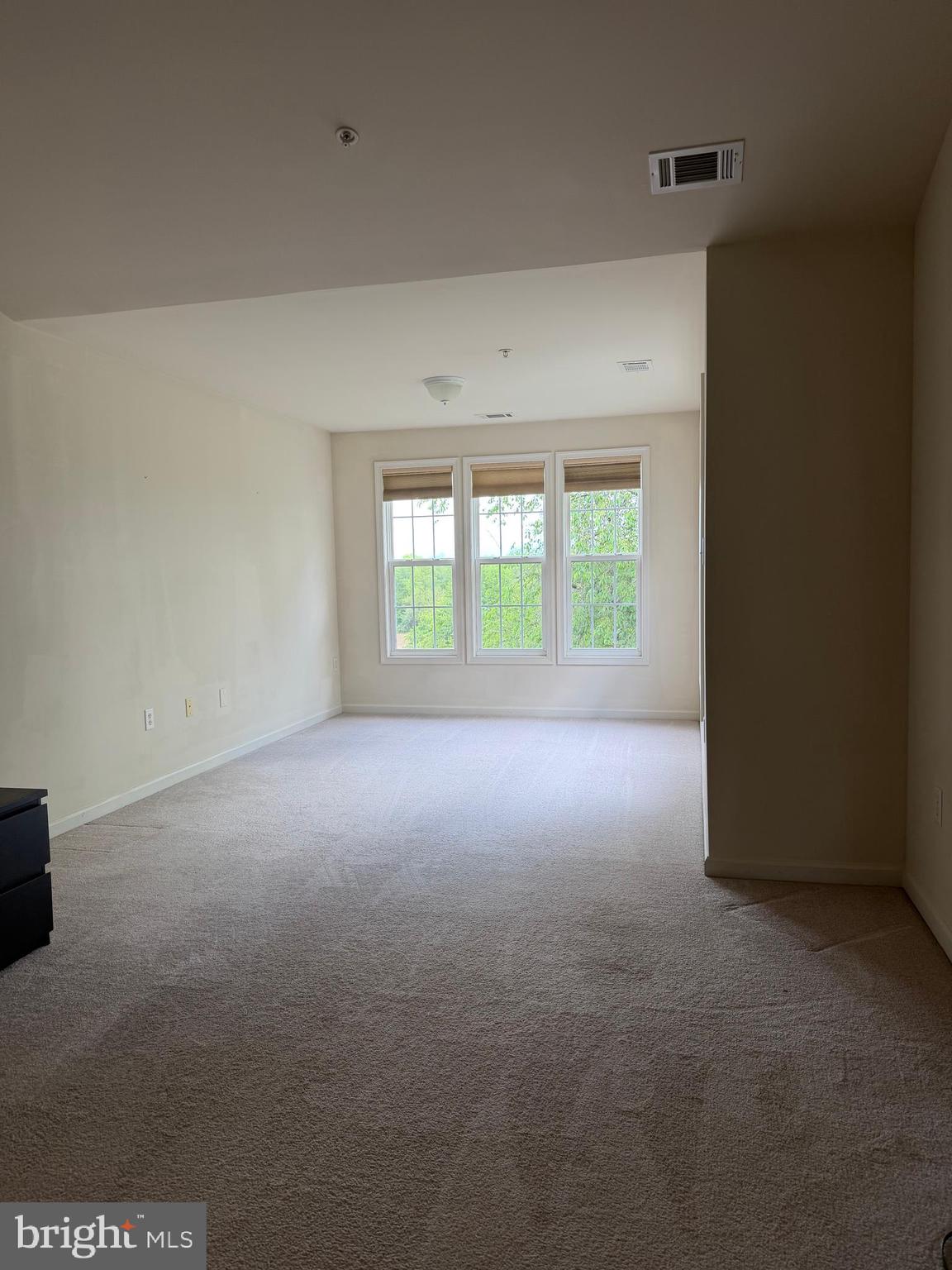 CARRIAGE HILL - Residential