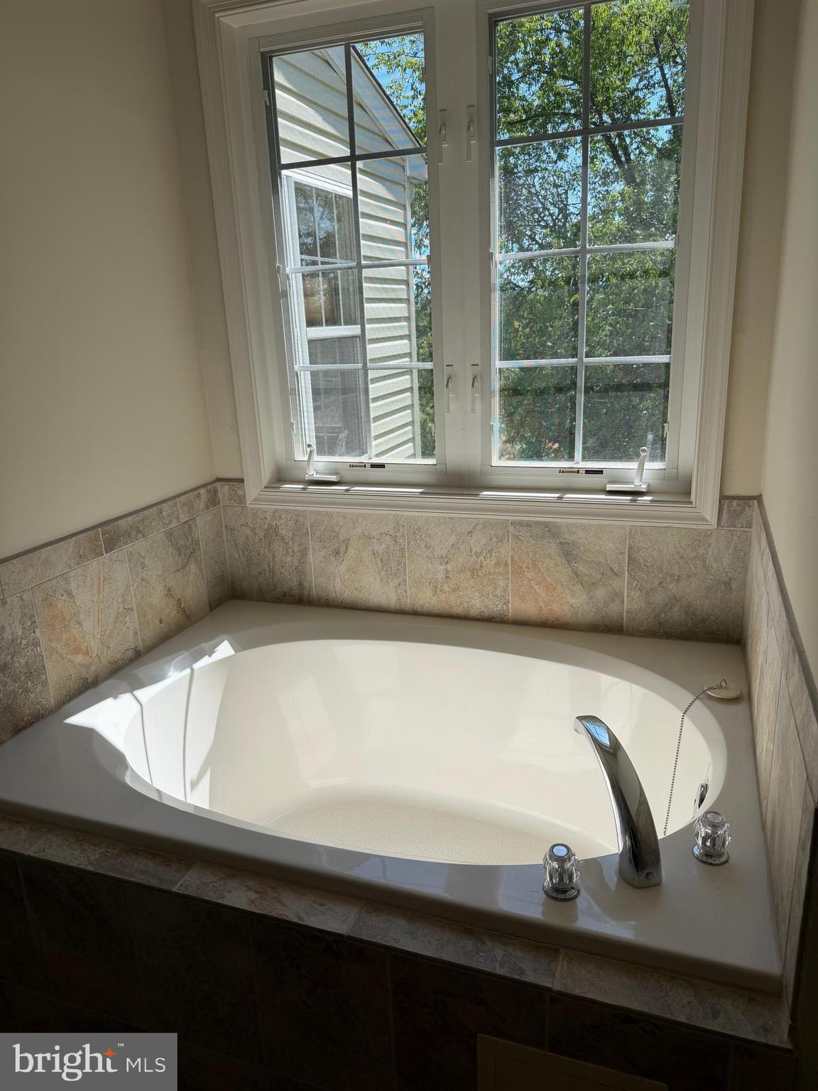 CARRIAGE HILL - Residential