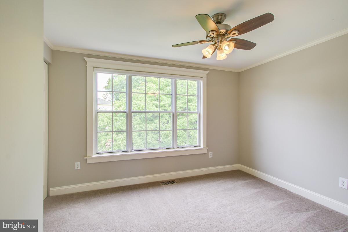 PHEASANT RUN - Residential