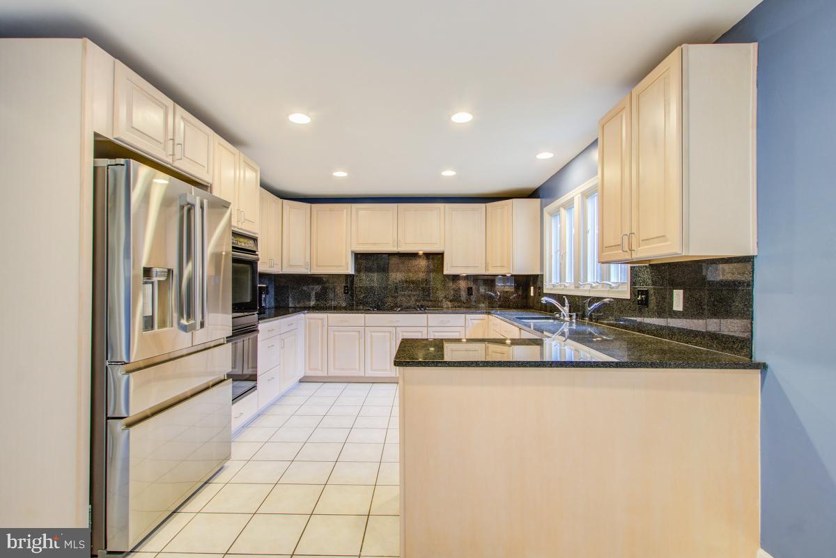 PHEASANT RUN - Residential