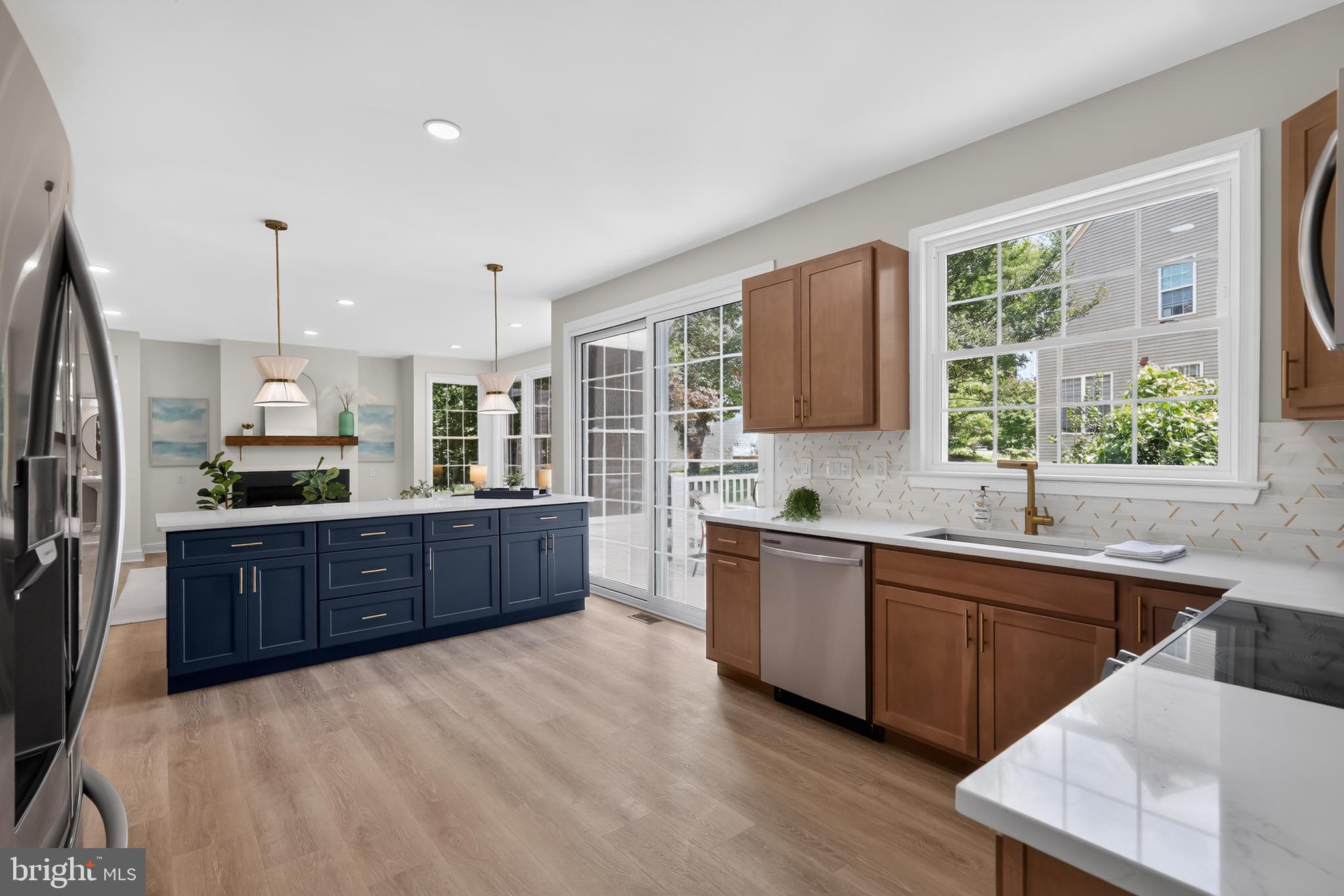 THE WILLOWS OF CROFTON - Residential