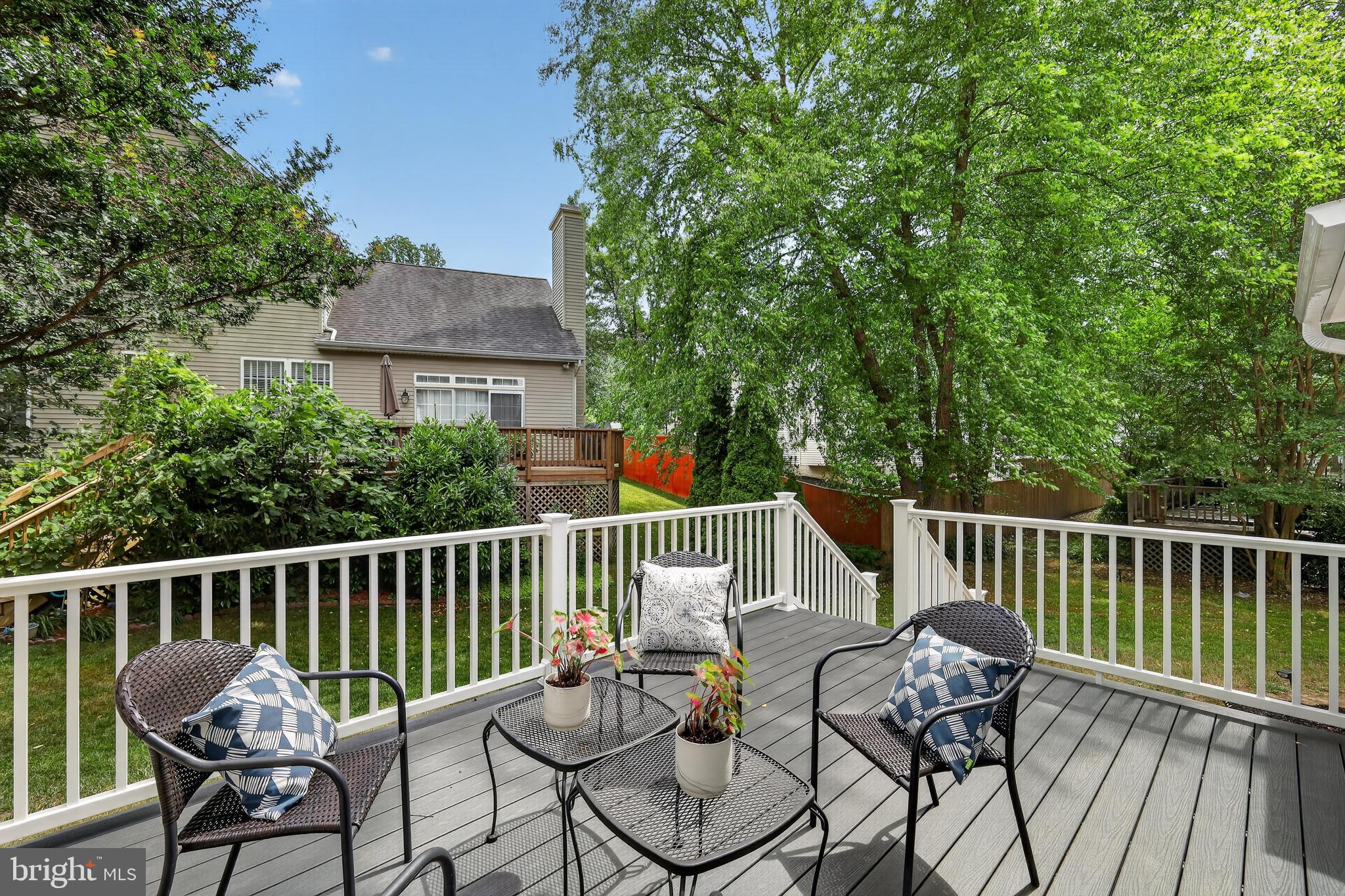 THE WILLOWS OF CROFTON - Residential