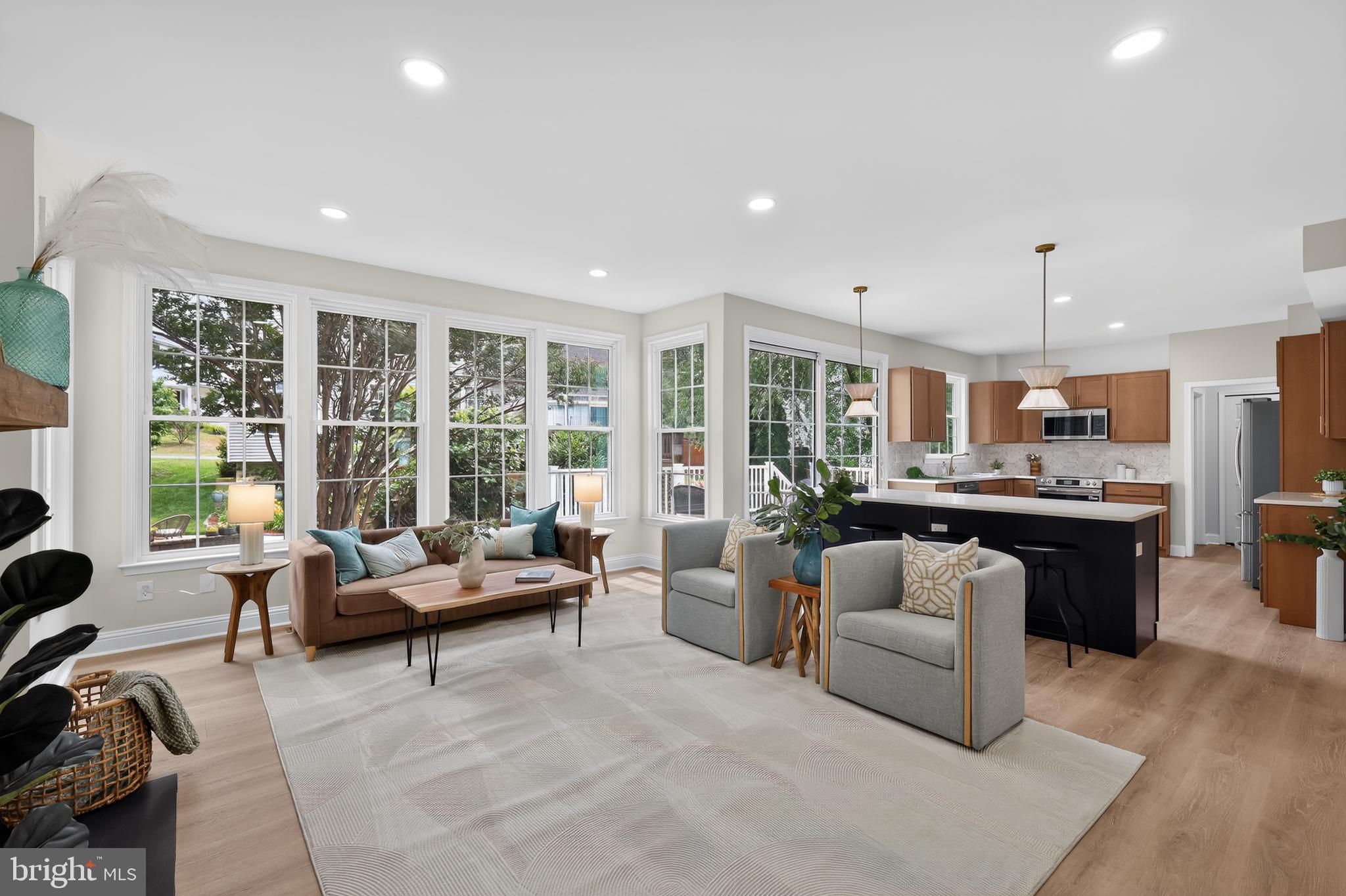 THE WILLOWS OF CROFTON - Residential