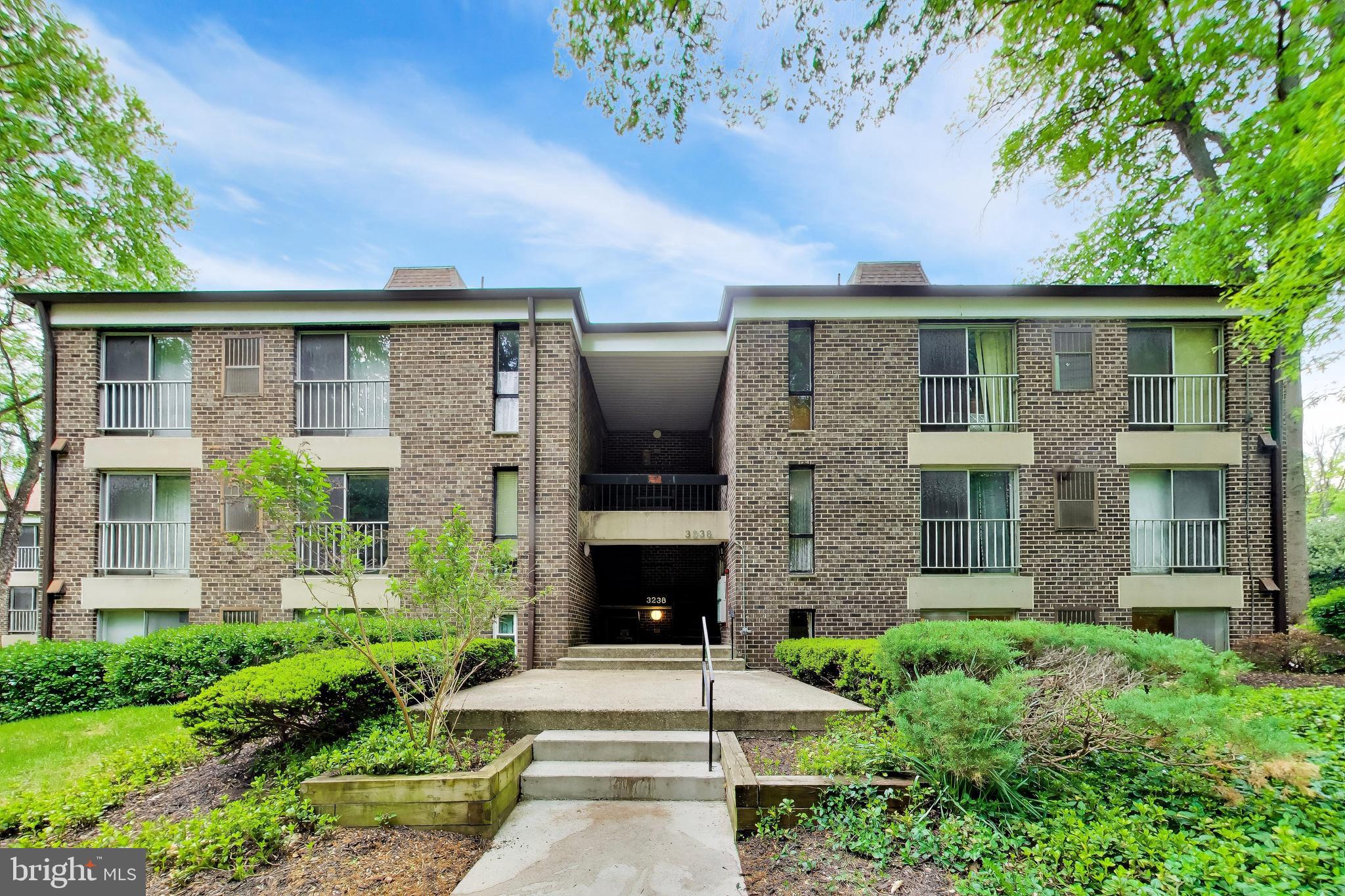 WESTCHESTER WEST - Residential