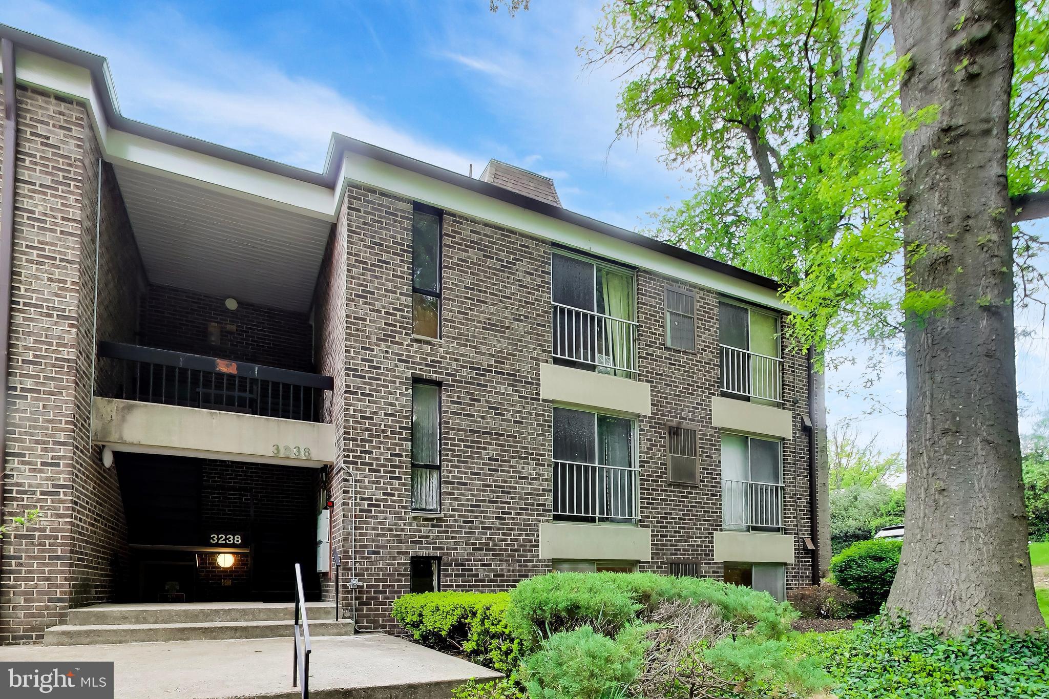 WESTCHESTER WEST - Residential