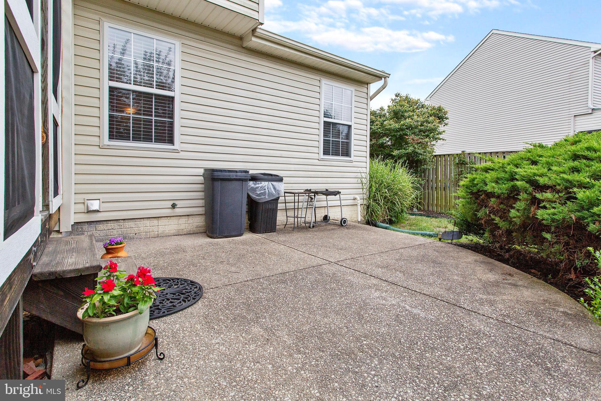 PERRY HALL FARMS - Residential