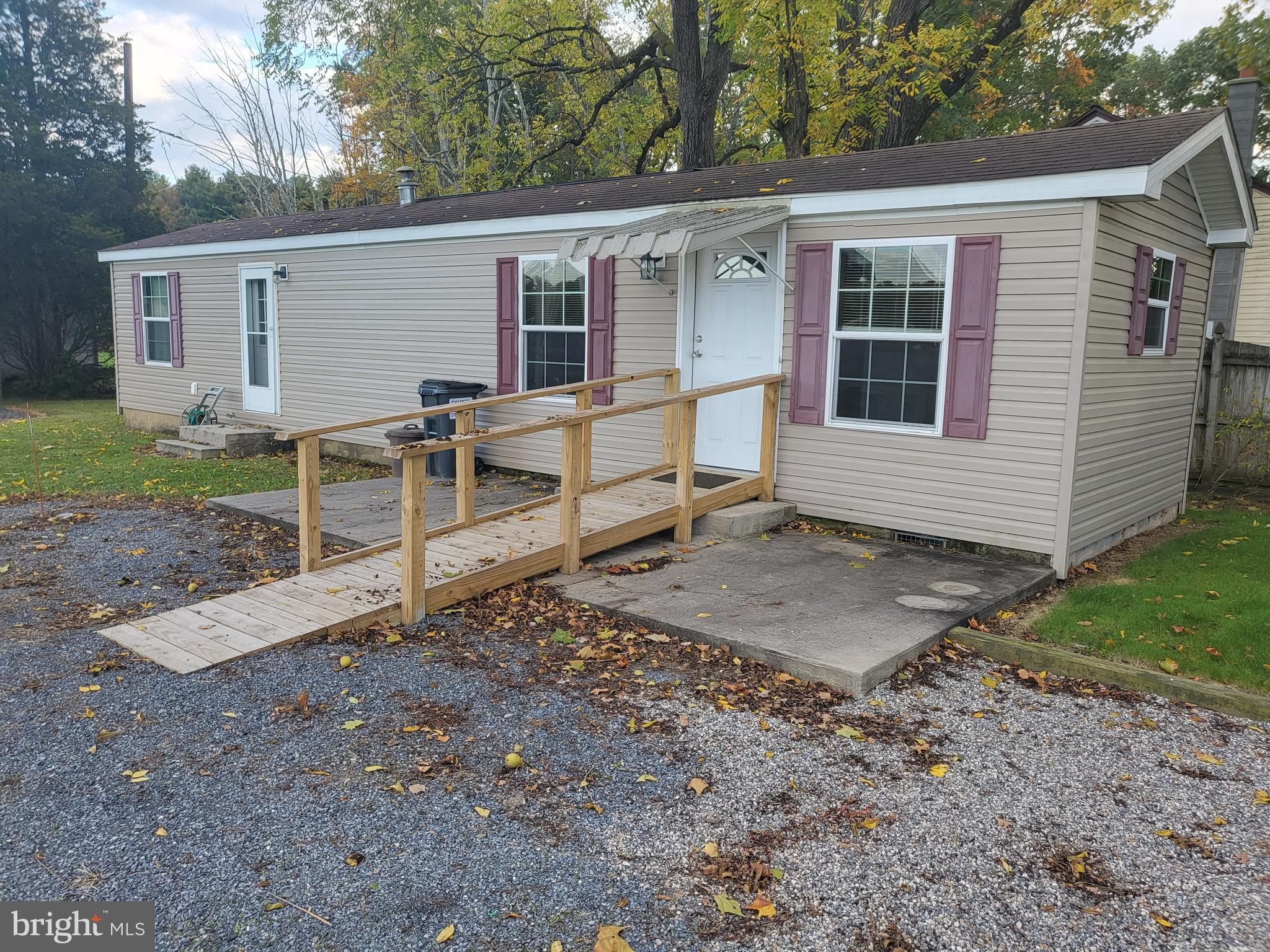 Single wide mobile home in a quiet setting just outside of Orwigsburg is available for immediate occupancy. 2 beds 1 full bath with a laundry room. All applicants subject to credit and background check. $30 non refundable application. NO SMOKING! Shed for Storage. Off street parking.