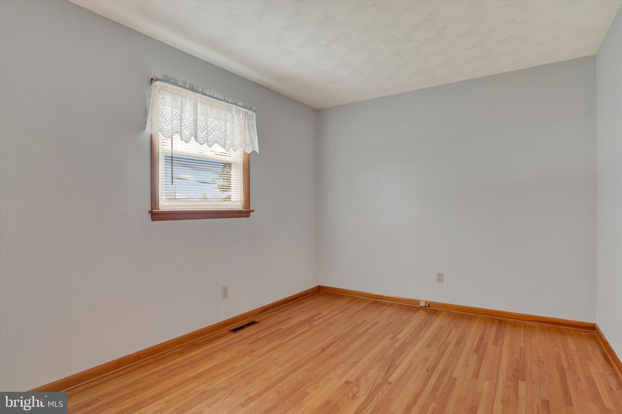 FAIRVIEW TWP - Residential