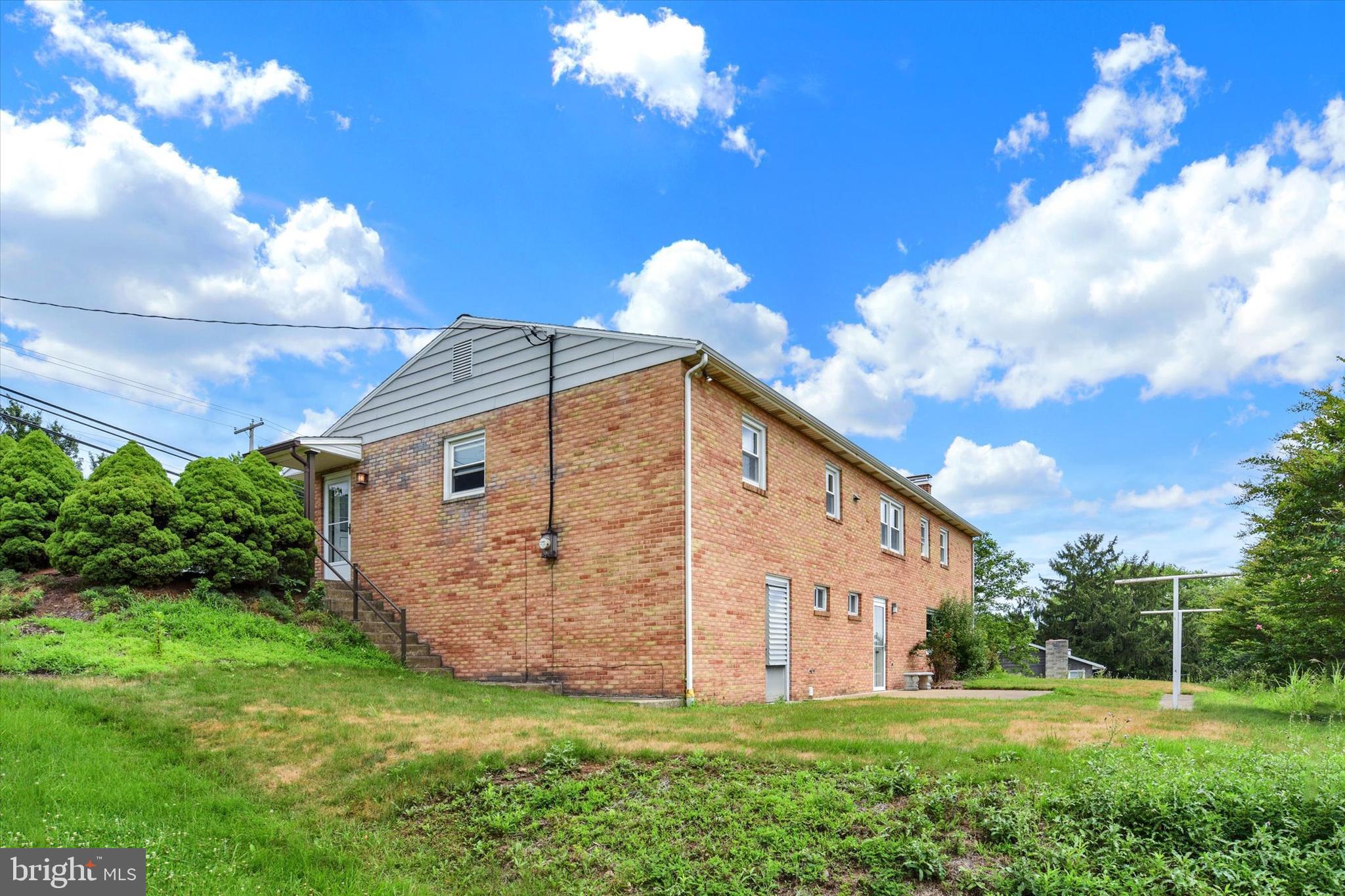 FAIRVIEW TWP - Residential