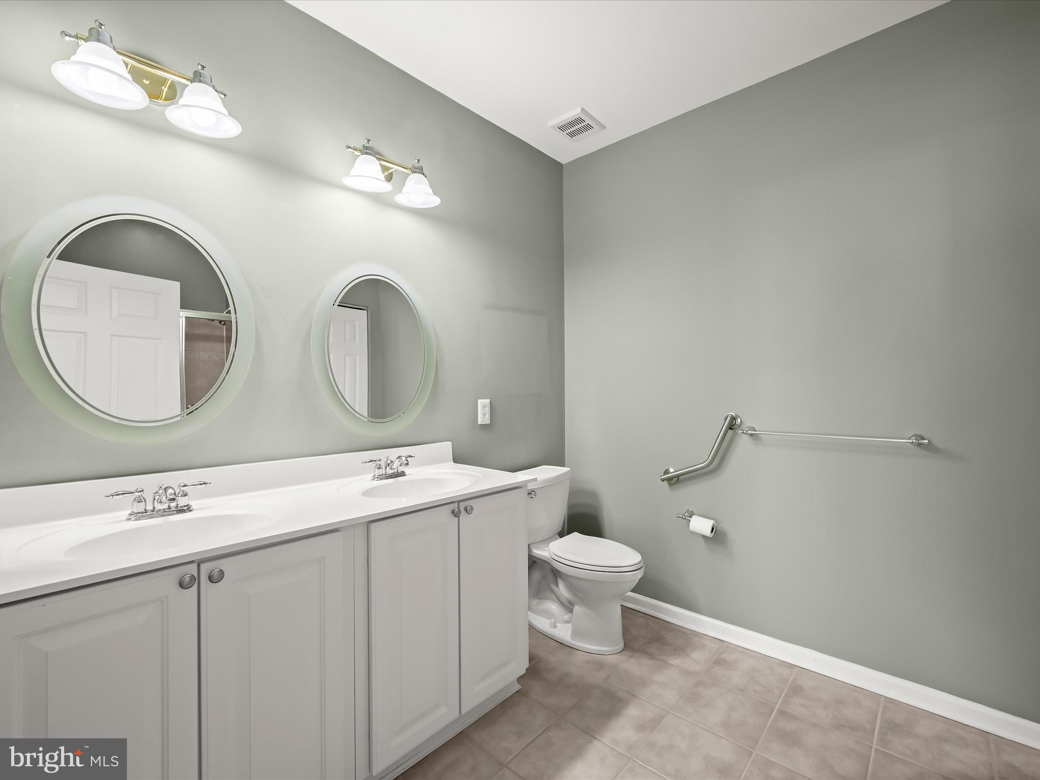 EDEN BROOK - Residential