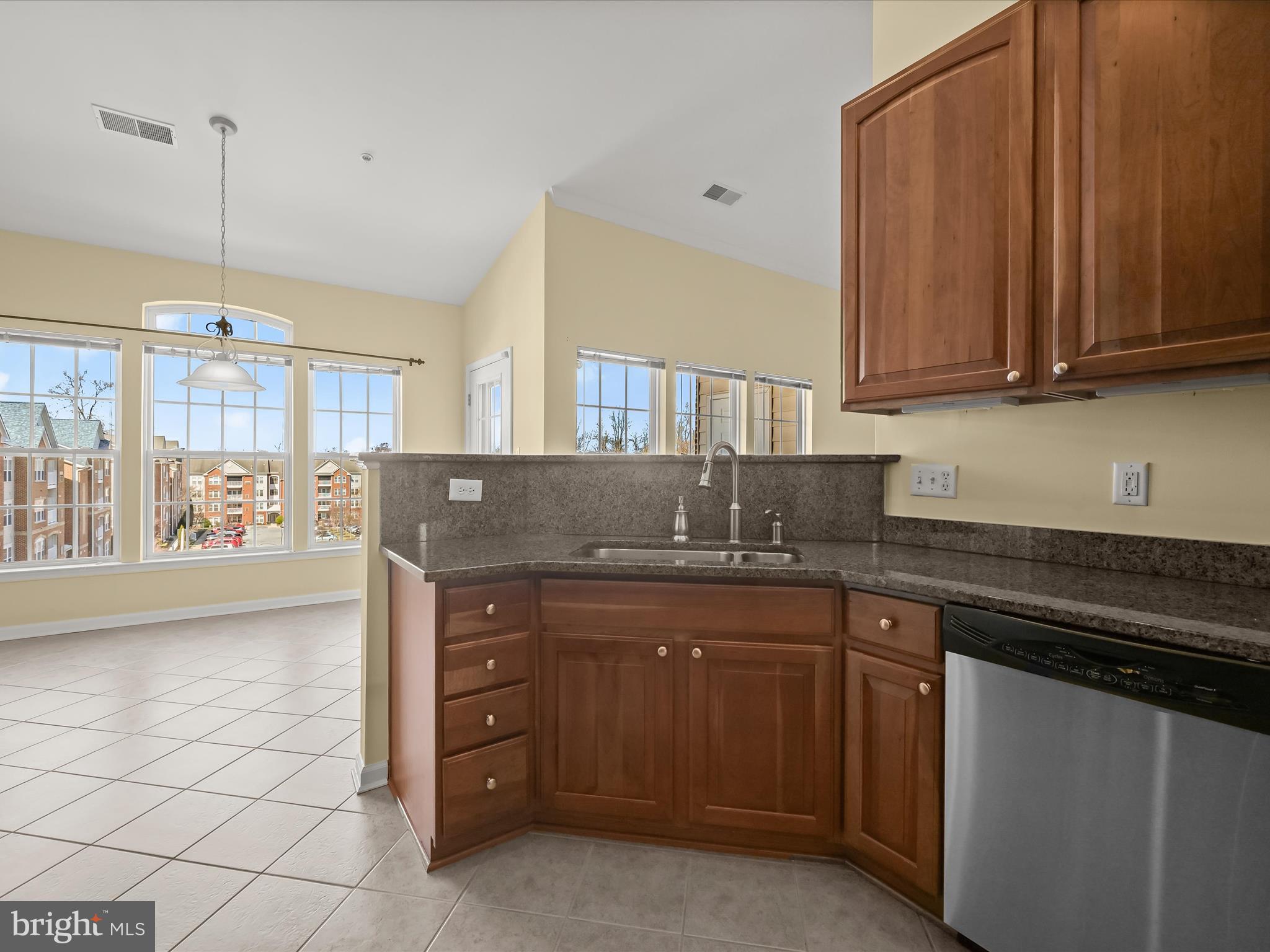 EDEN BROOK - Residential