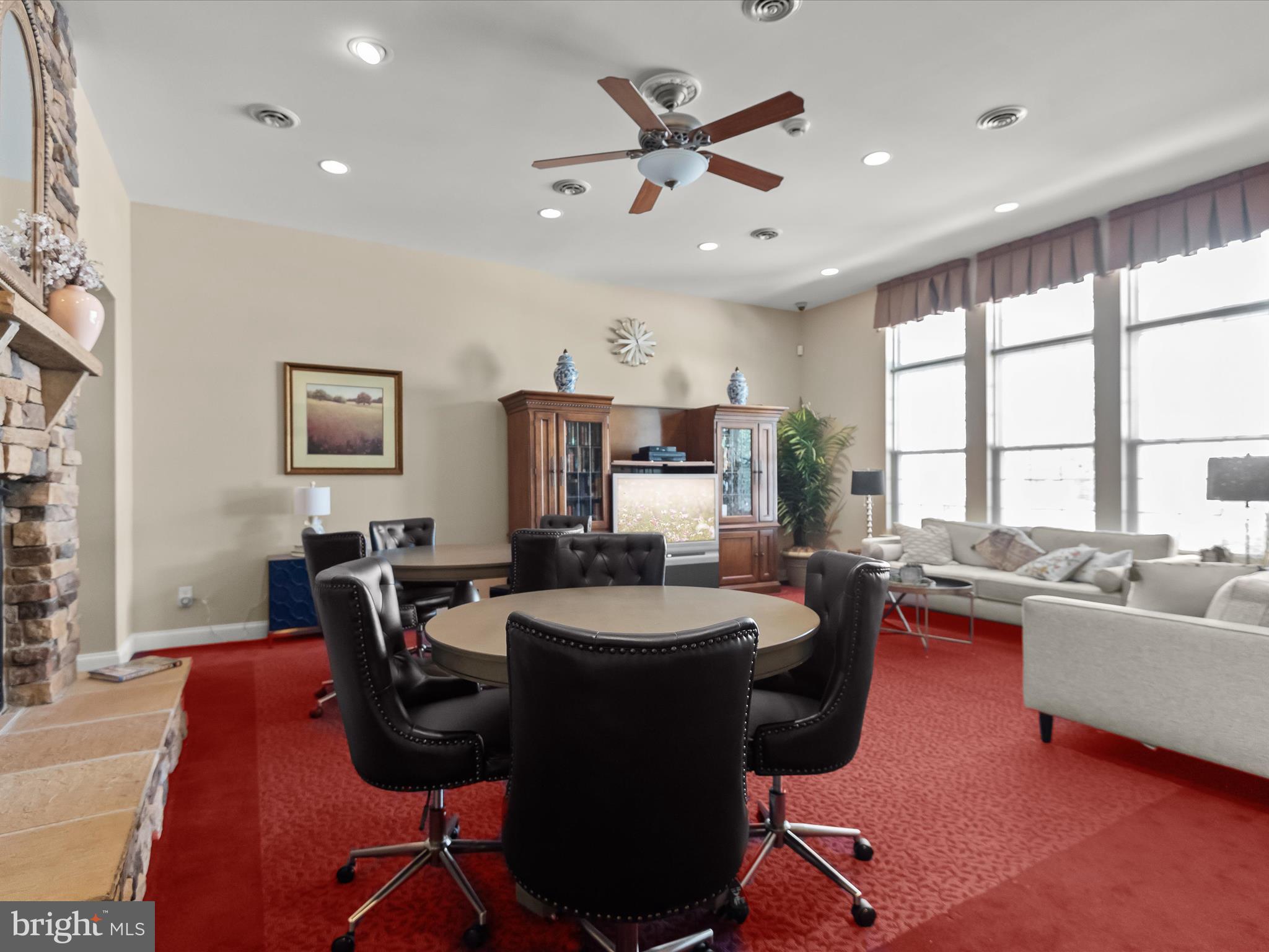 EDEN BROOK - Residential